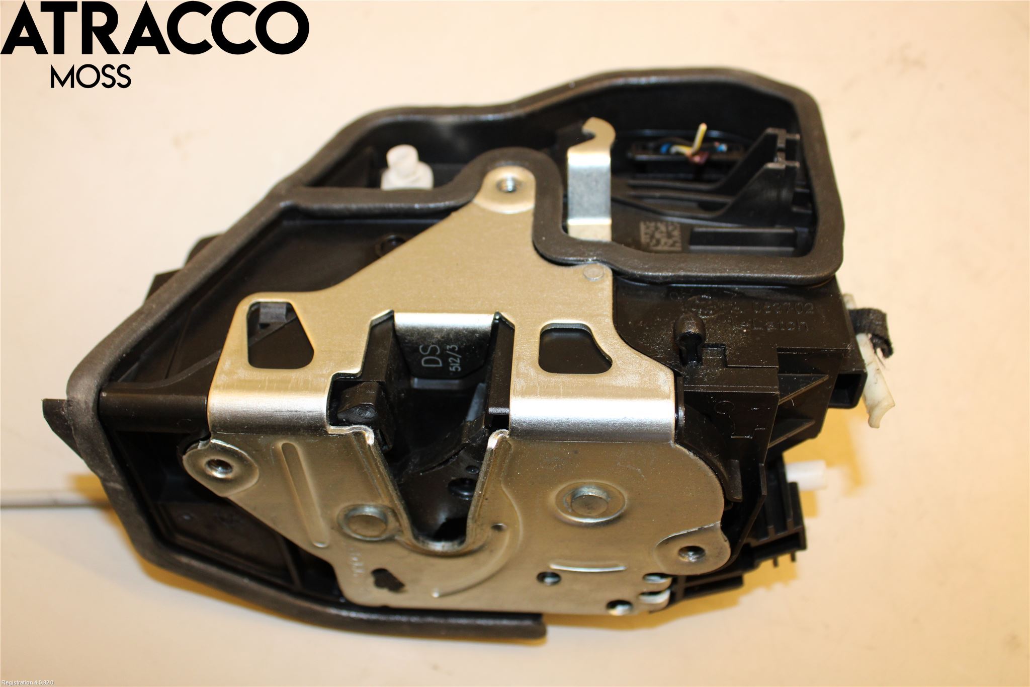 BMW 3 F30/F31/F80 12-19 Dørlås - Låsekasse