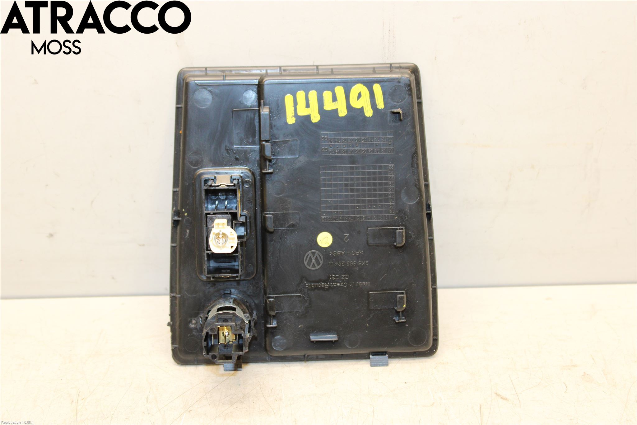 Volkswagen VW CADDY 16-20 Innr Oppbevaringsrom