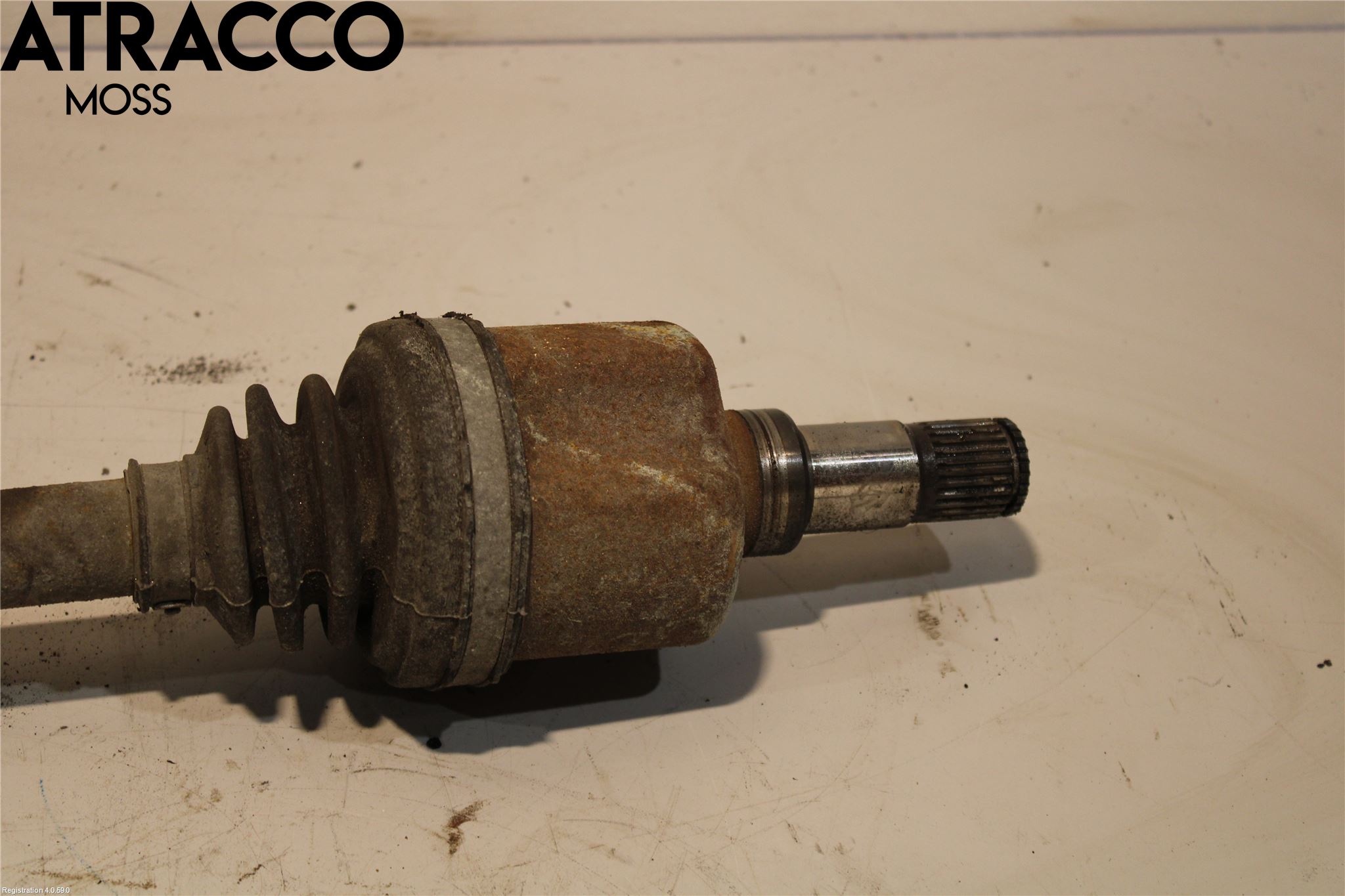 Volvo V70 08-13 Drivaksel Foran Kompl Venstre