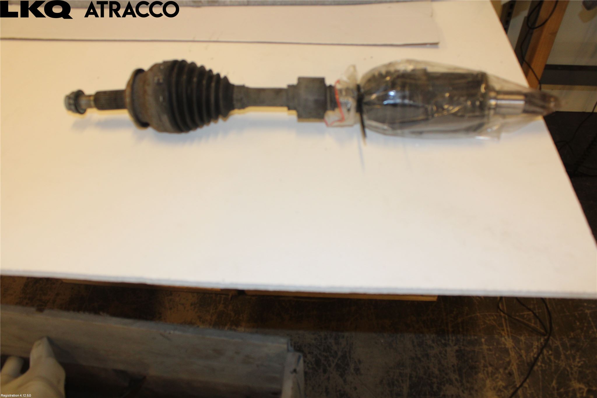 Toyota RAV4 19- Drivaksel Foran Kompl Venstre