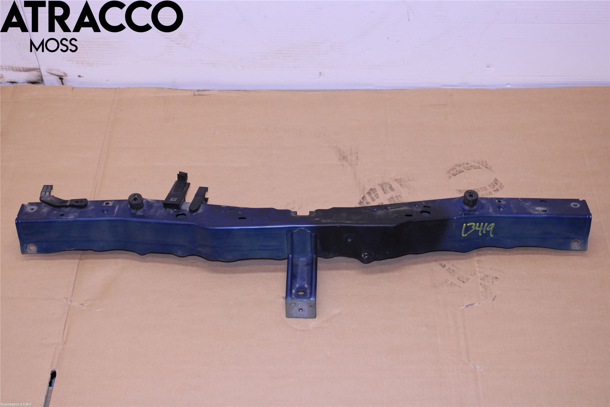 Toyota AVENSIS 09-15 Frontplate