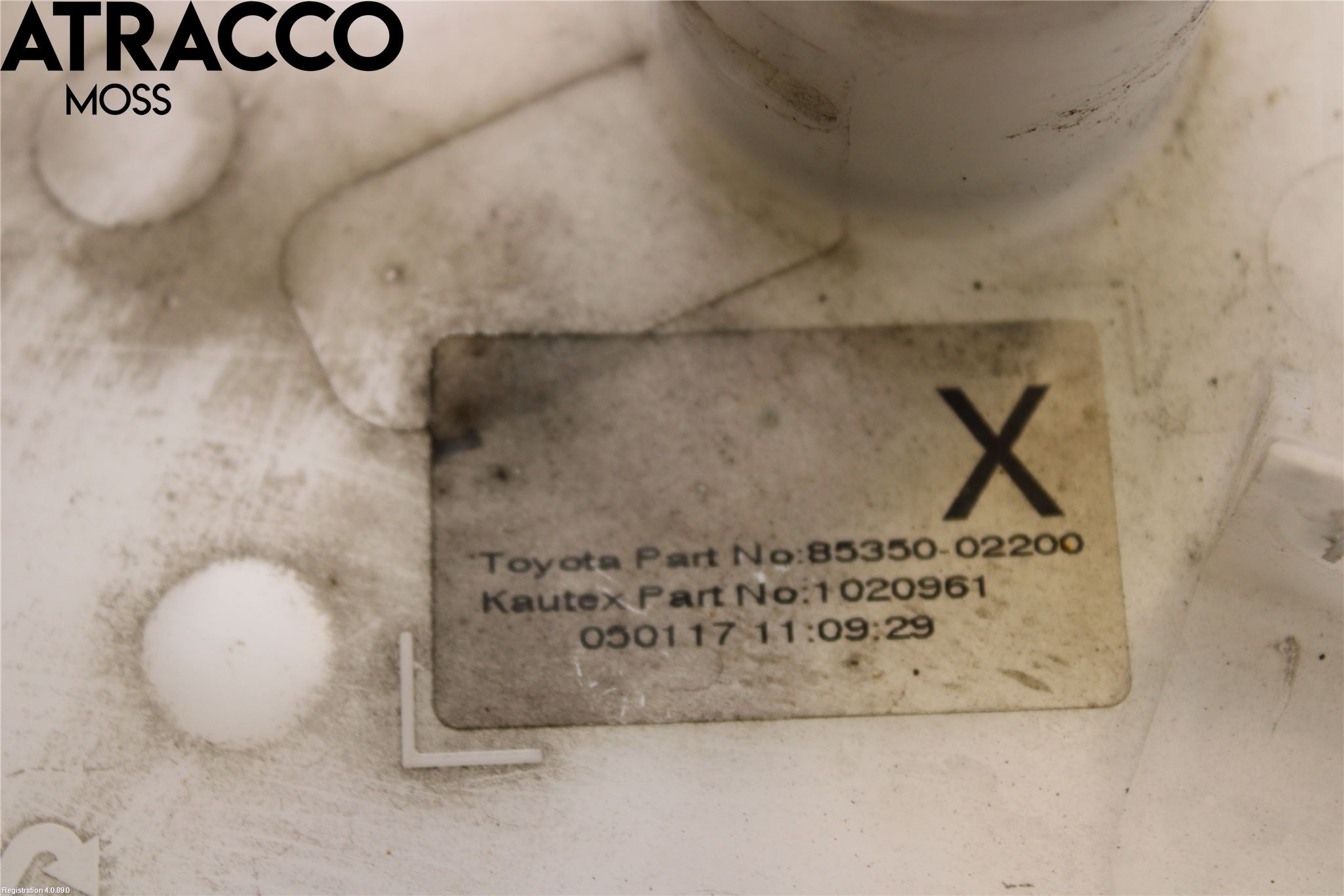 Toyota AURIS 13-19 Spylerbeholder Frontrute