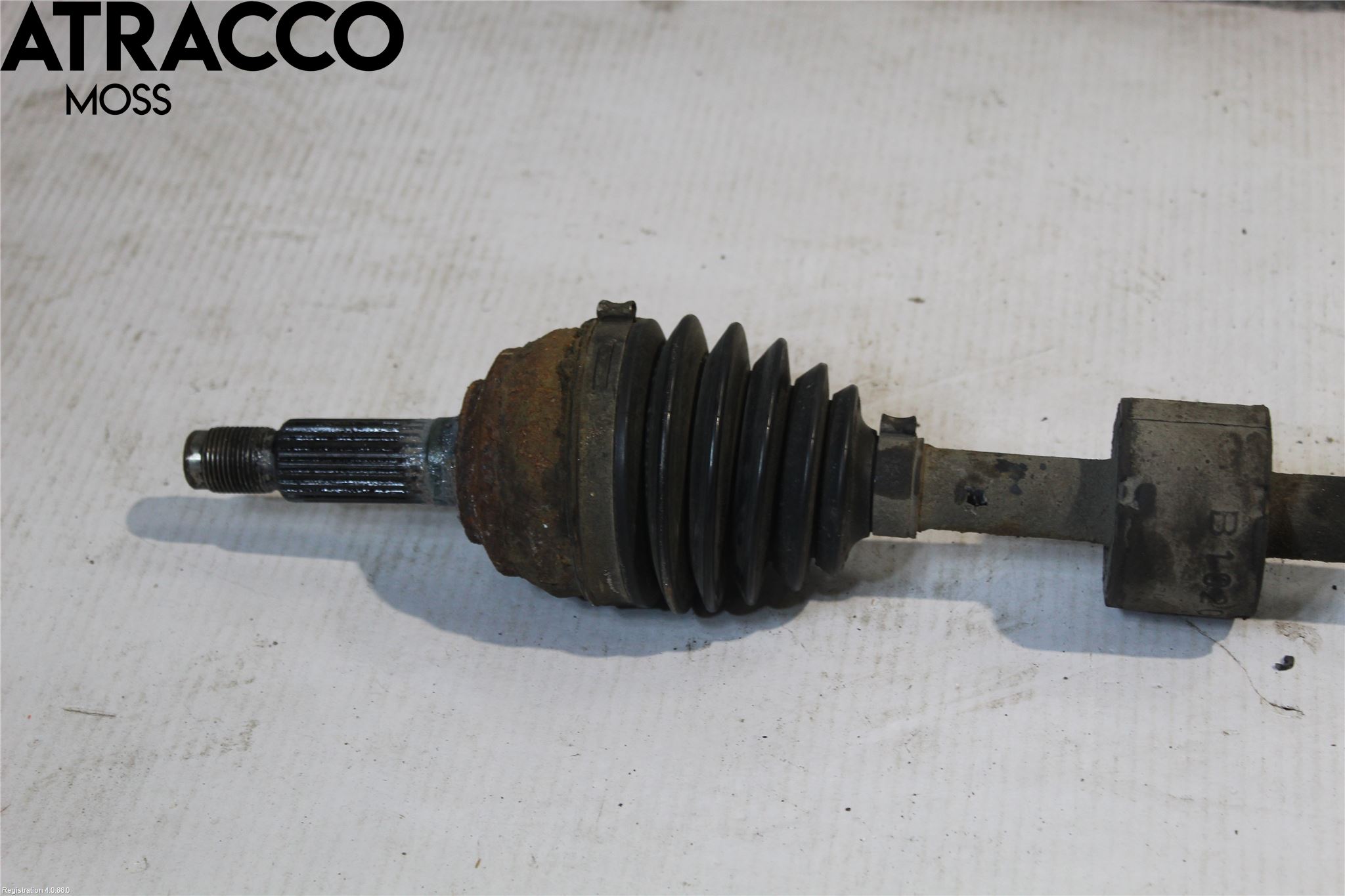 Daihatsu SIRION Drivaksel Foran Kompl Venstre