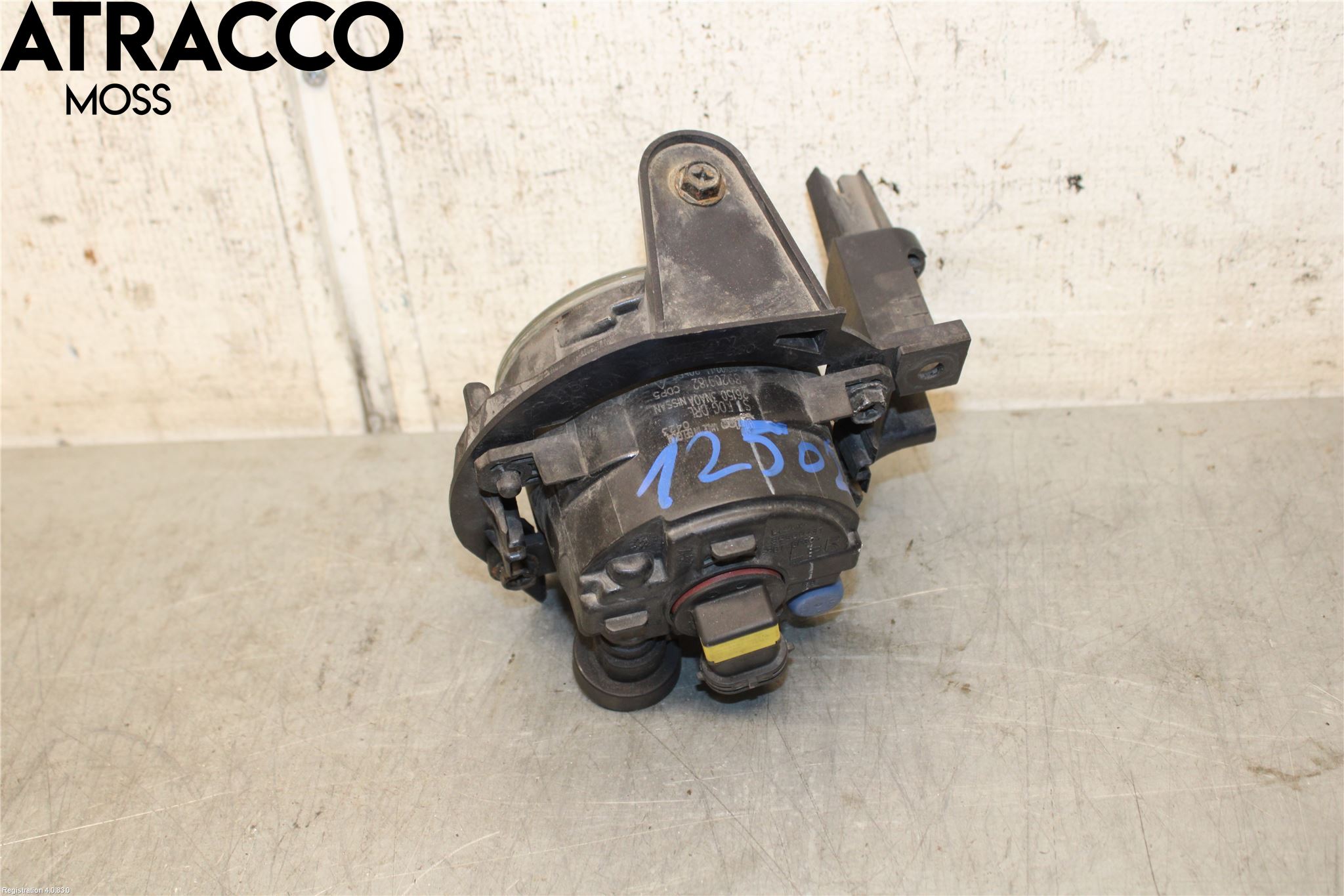 Nissan LEAF 11-17 Frontlykt-Kurve-Tåkelys