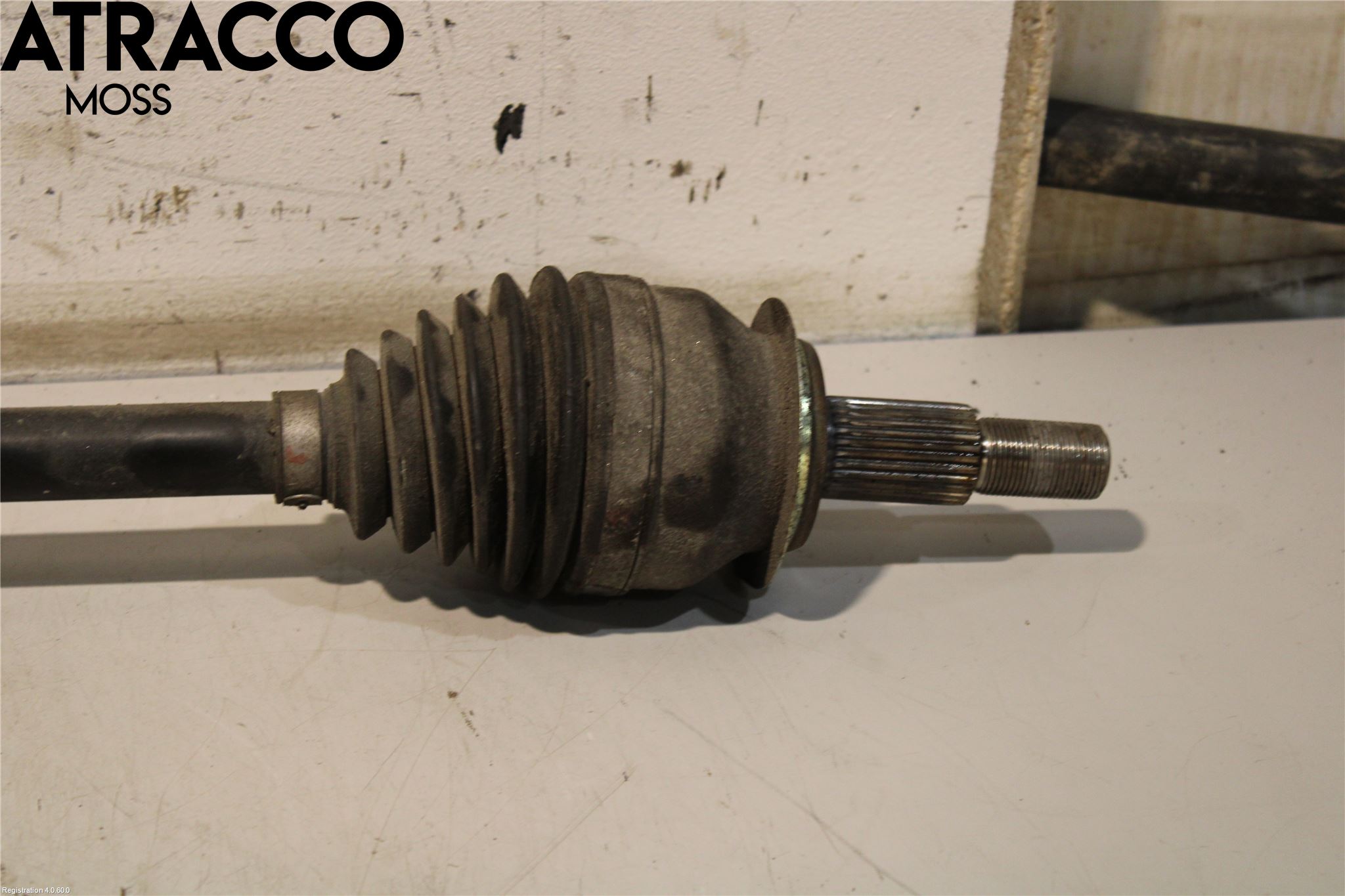 Mazda CX-30 20- Drivaksel Foran Kompl Høyre