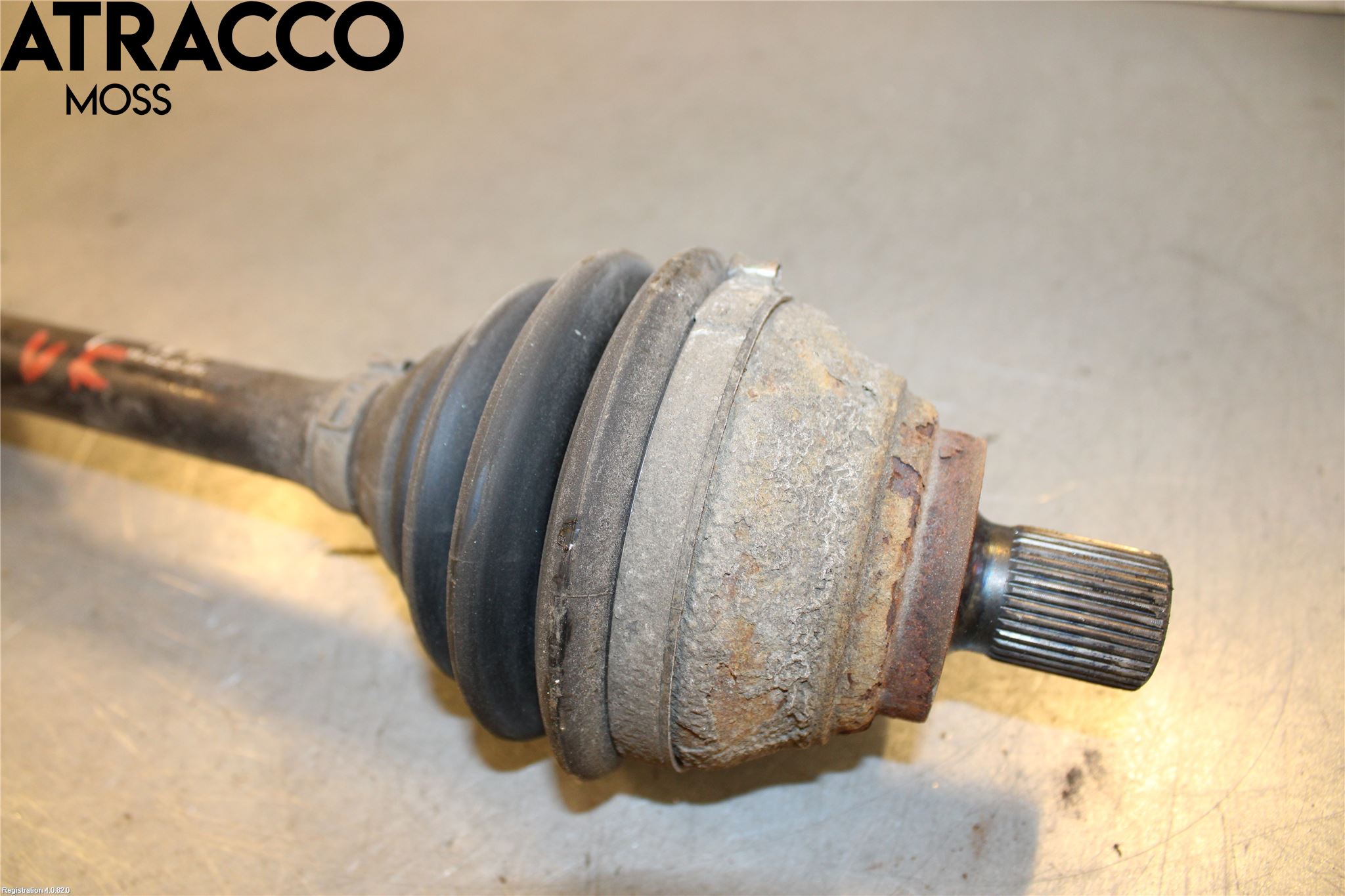 Skoda SUPERB 09-15 Drivaksel Foran Kompl Venstre