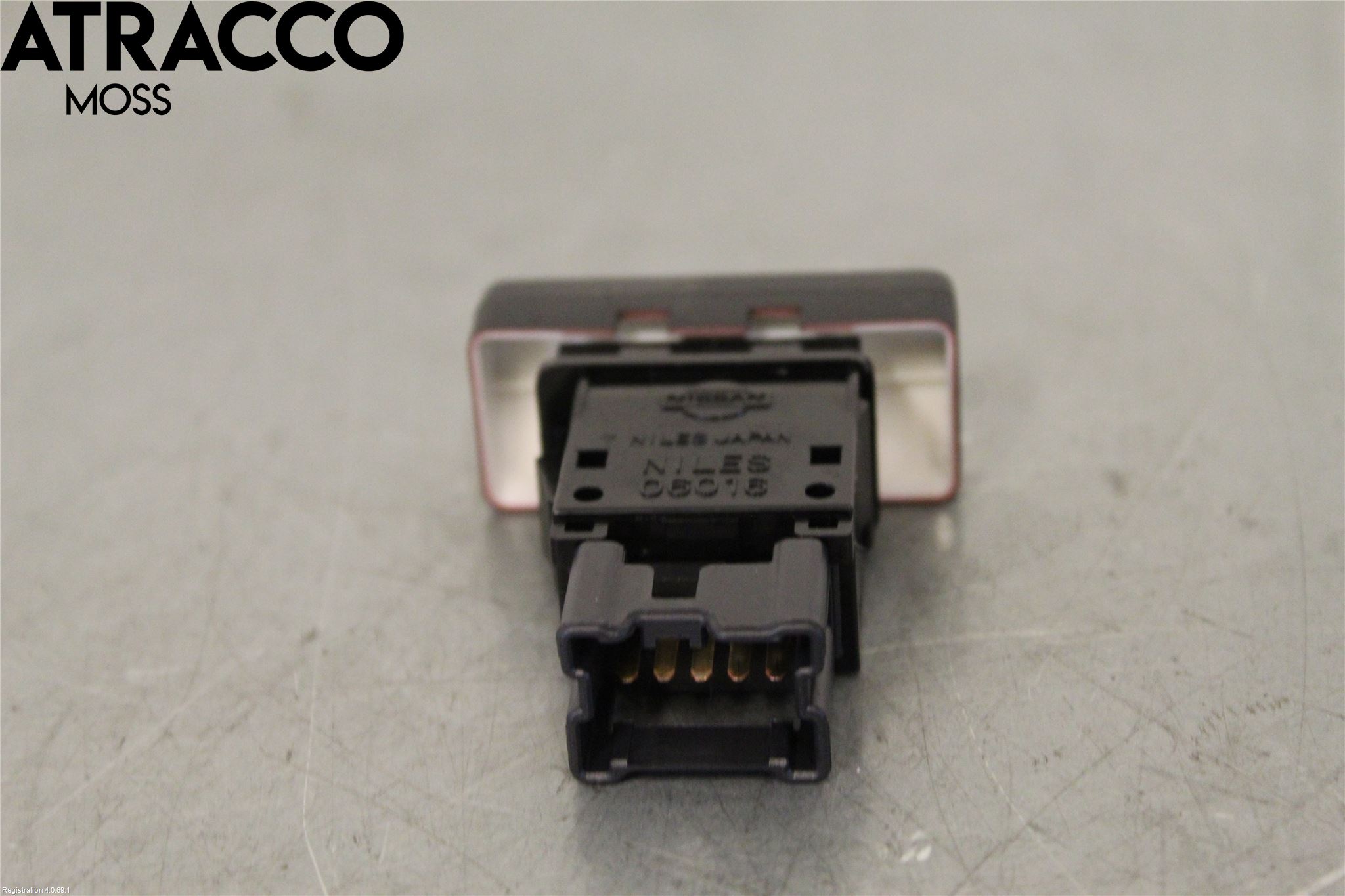 Nissan X-TRAIL 08-14 Bryter Varsel (Nødblink)