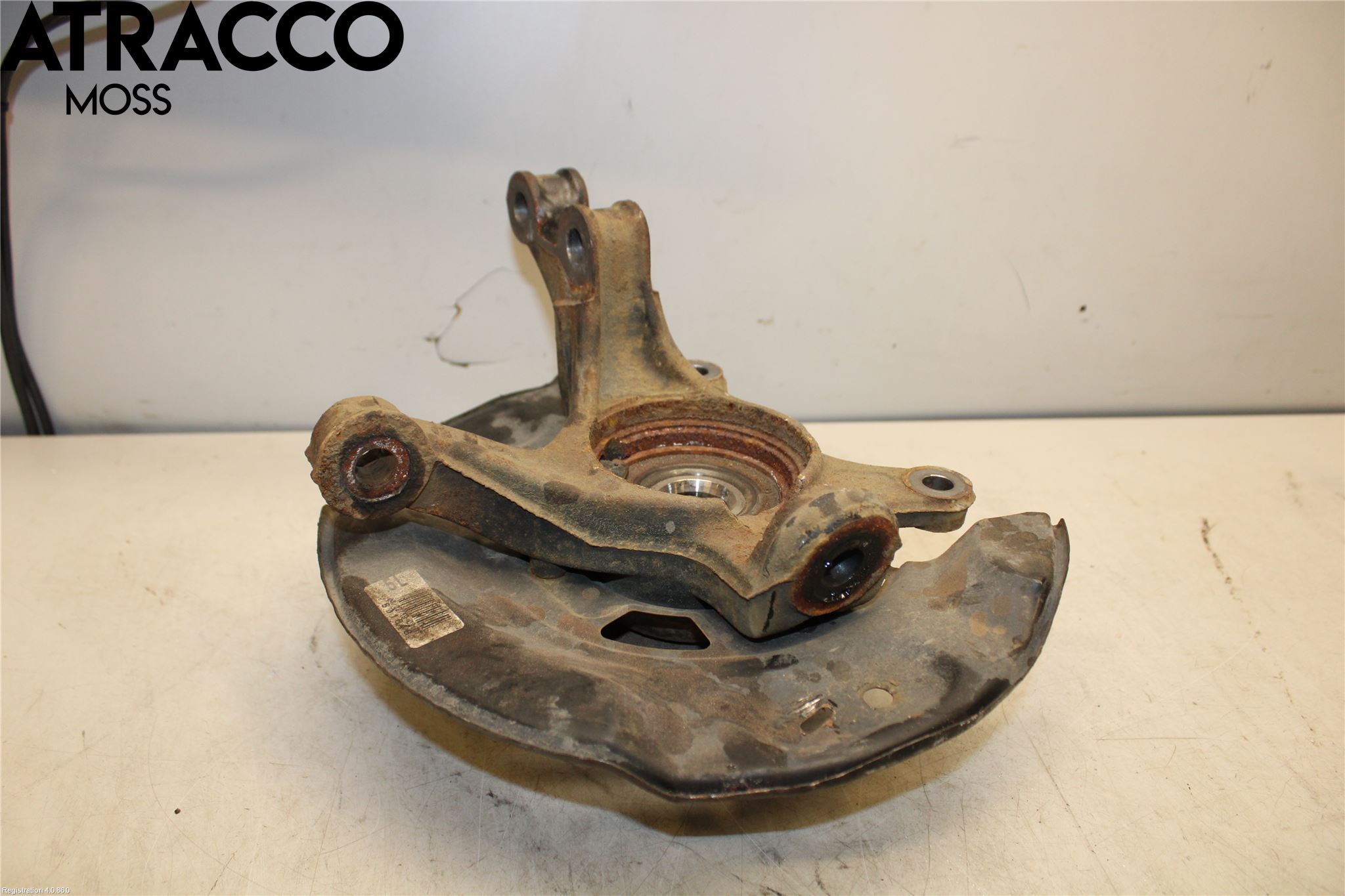 Toyota YARIS XP130 15-20 Spindel Vf