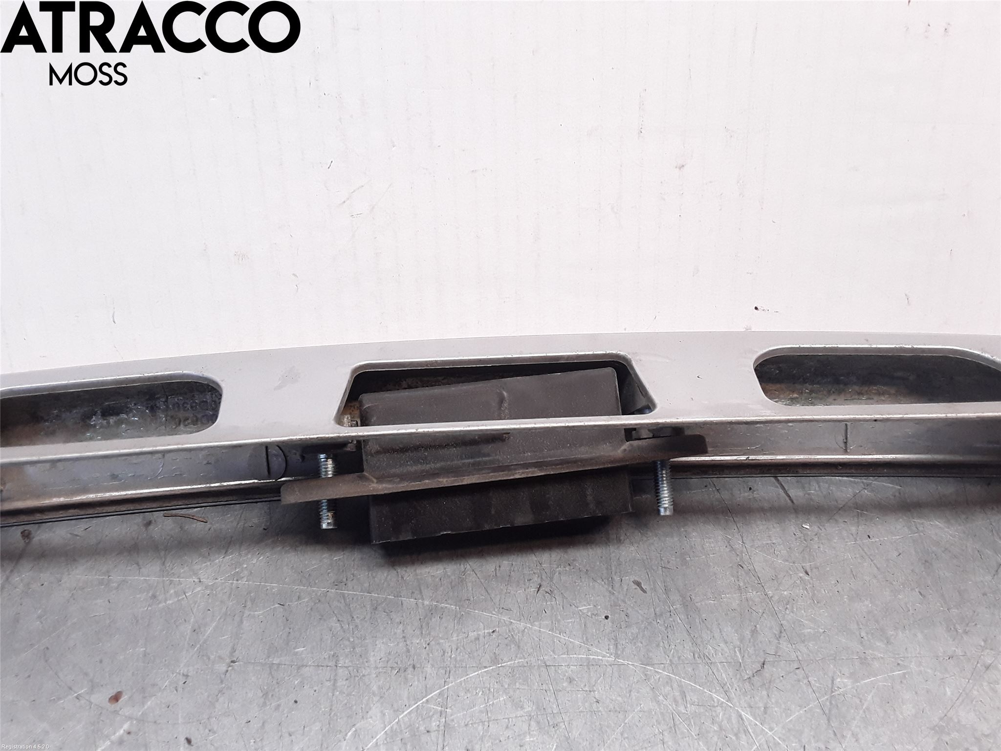 Toyota YARIS XP130 15-20 Bakluke Handtak Ytre