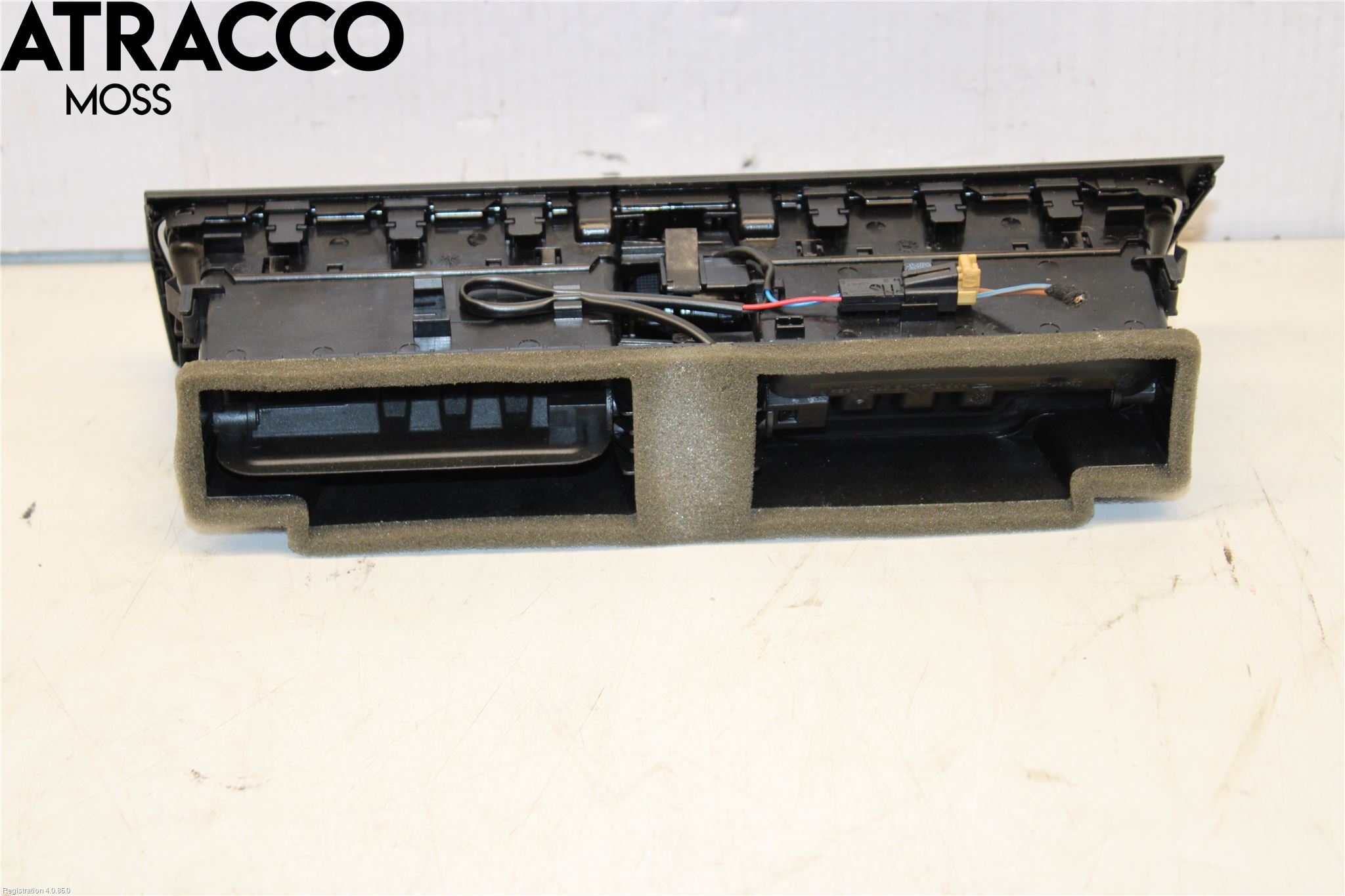 Audi A4/S4 08-11 Dashbord Kanal - Dyse