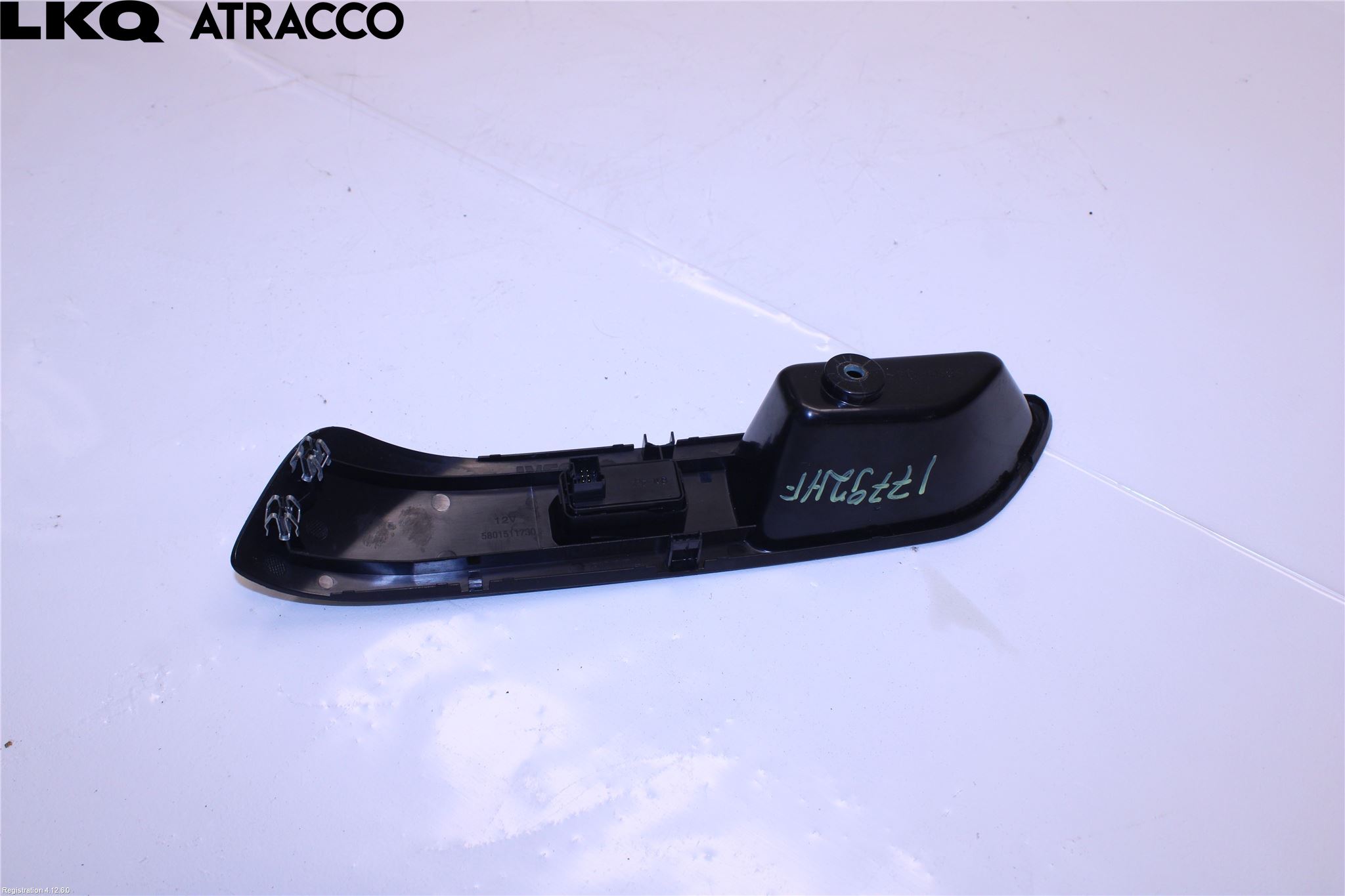 Iveco DAILY 14->> Bryter Vindusheis