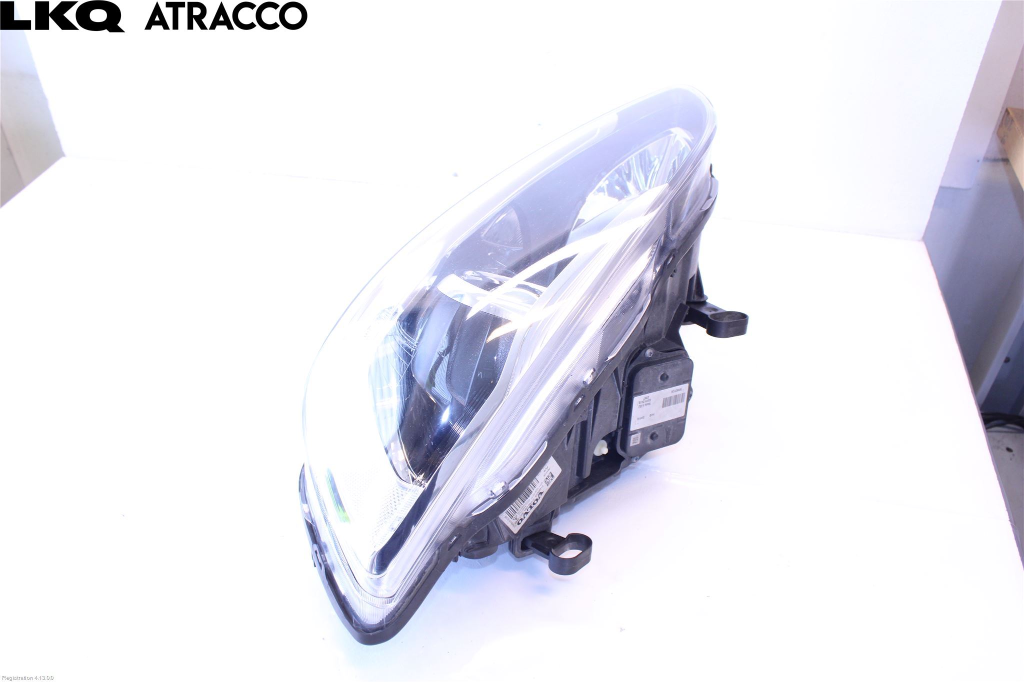 Volvo V60 CROSS COUNTRY 16-18 Frontlykt Venstre