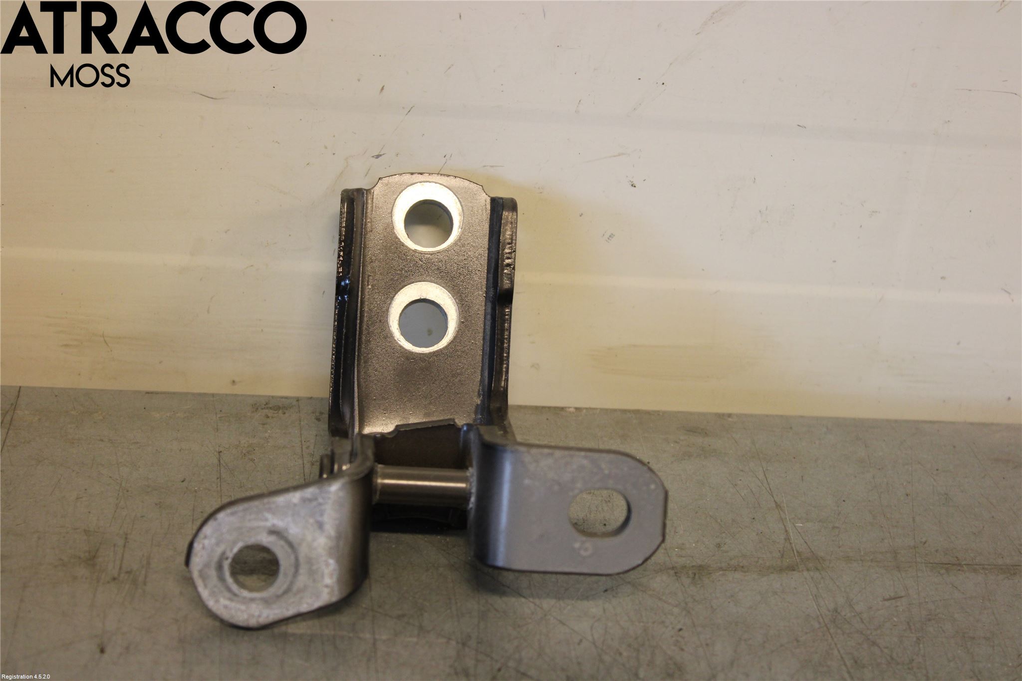 Toyota RAV4 19- Dørhengsel