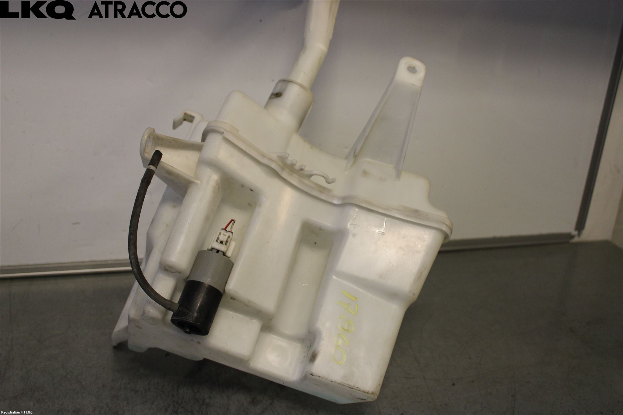 Toyota AVENSIS 09-15 Spylerbeholder Frontrute