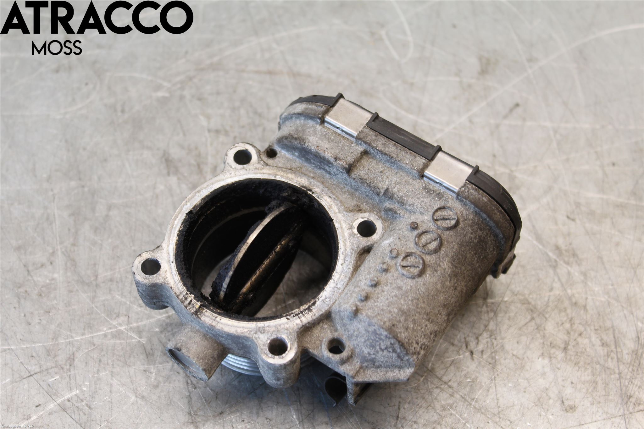 Volvo XC70 08-13 Inns Spjeldhus