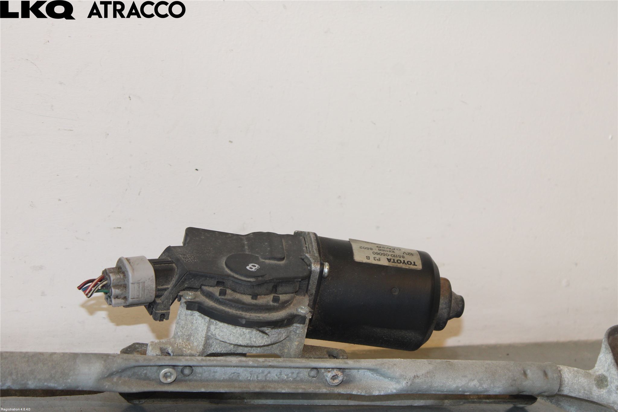 Toyota AVENSIS 07-08 Viskermotor Frontrute