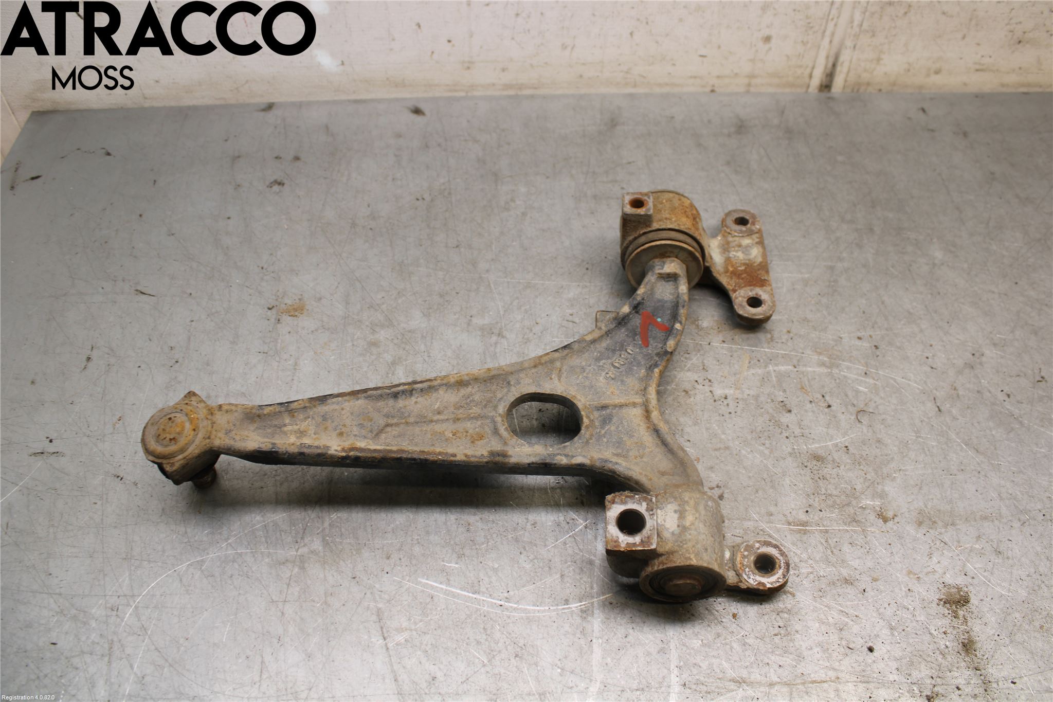 Toyota PROACE I 13-16 Bærearm Foran Venstre Nedre