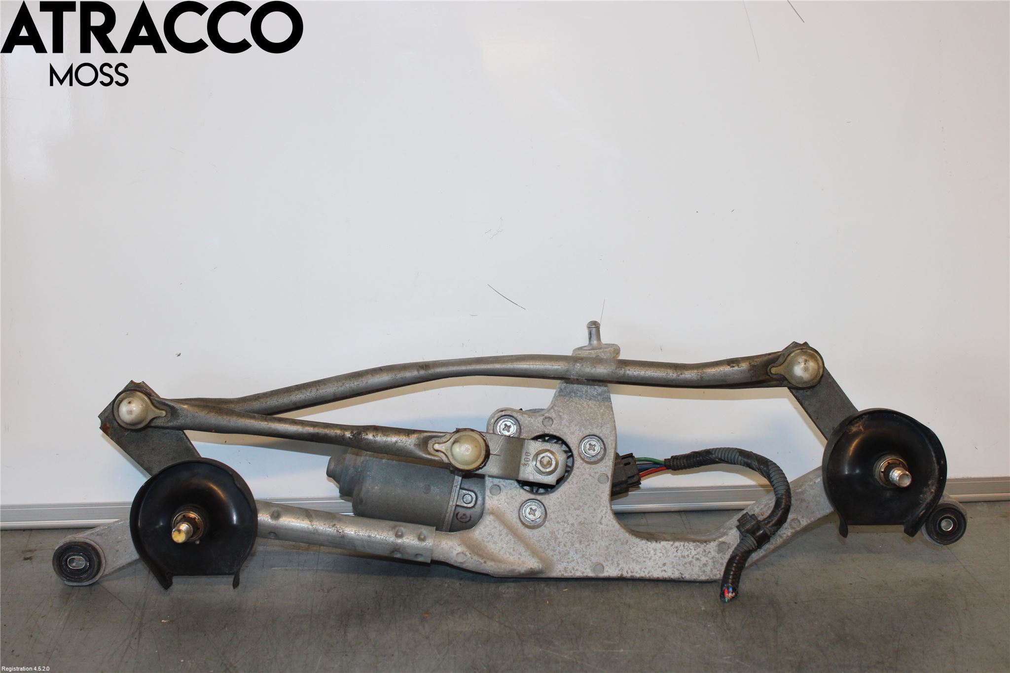 Toyota AURIS 13-19 Viskermotor Frontrute