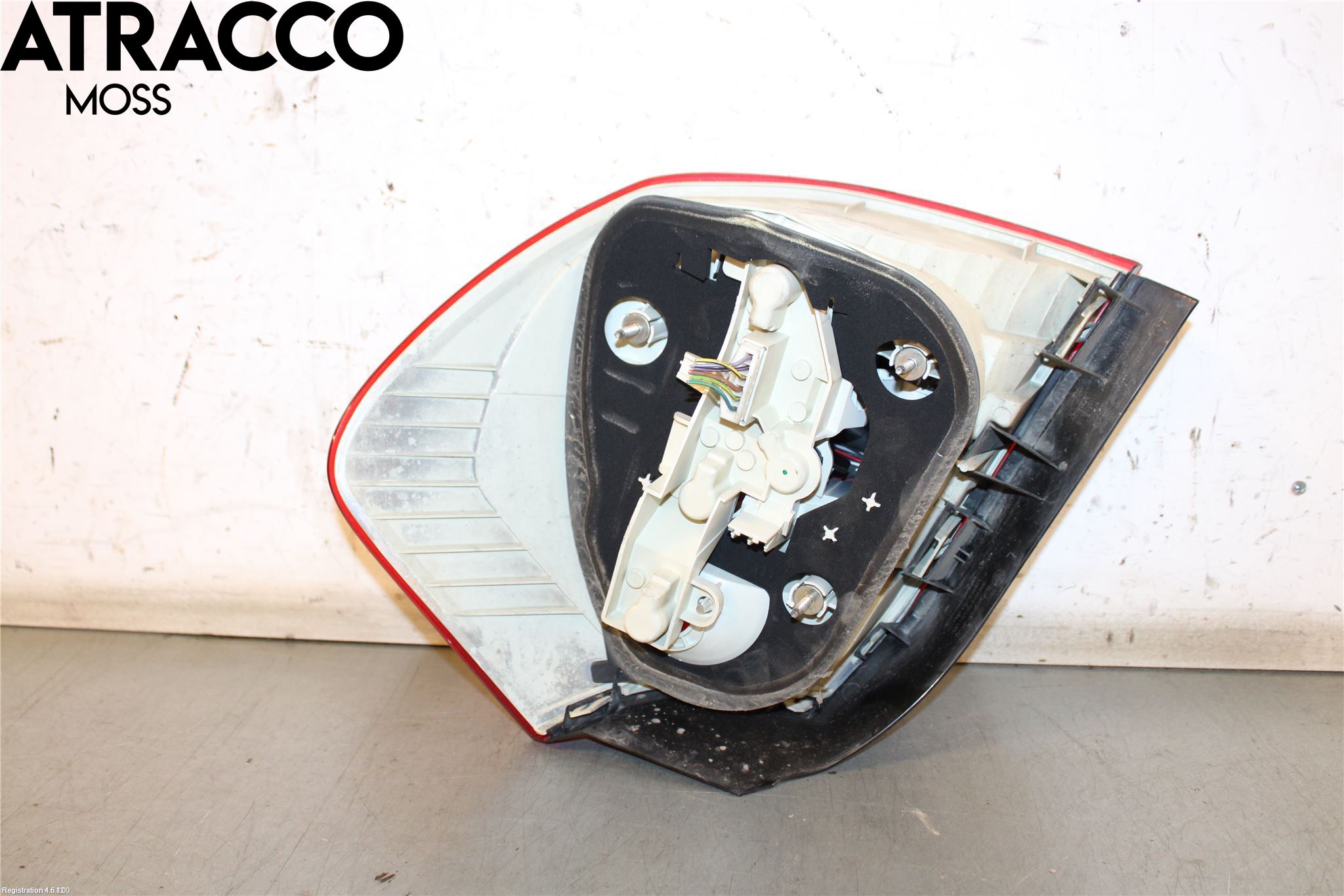 BMW 1 E87/81 5D/3D 03-11 Baklykt Venstre