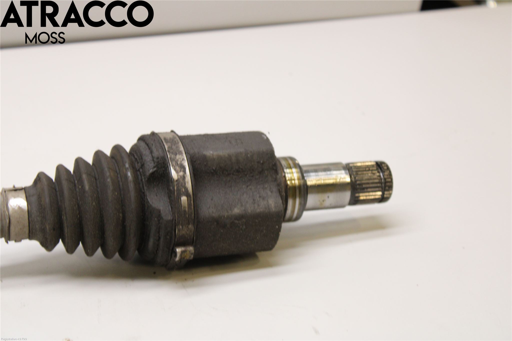 Volkswagen VW POLO VI 18->> Drivaksel Foran Kompl Høyre