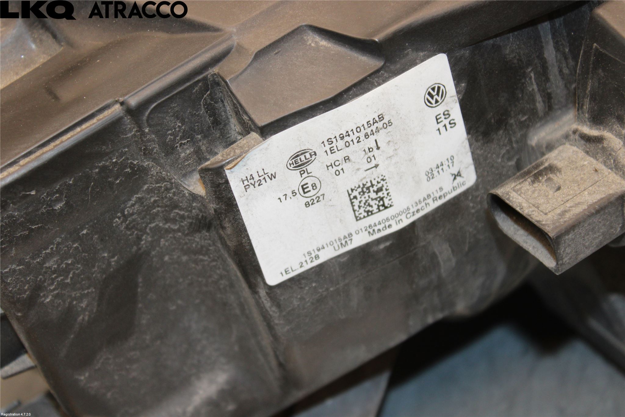 Volkswagen VW UP! / E-UP! Frontlykt Venstre