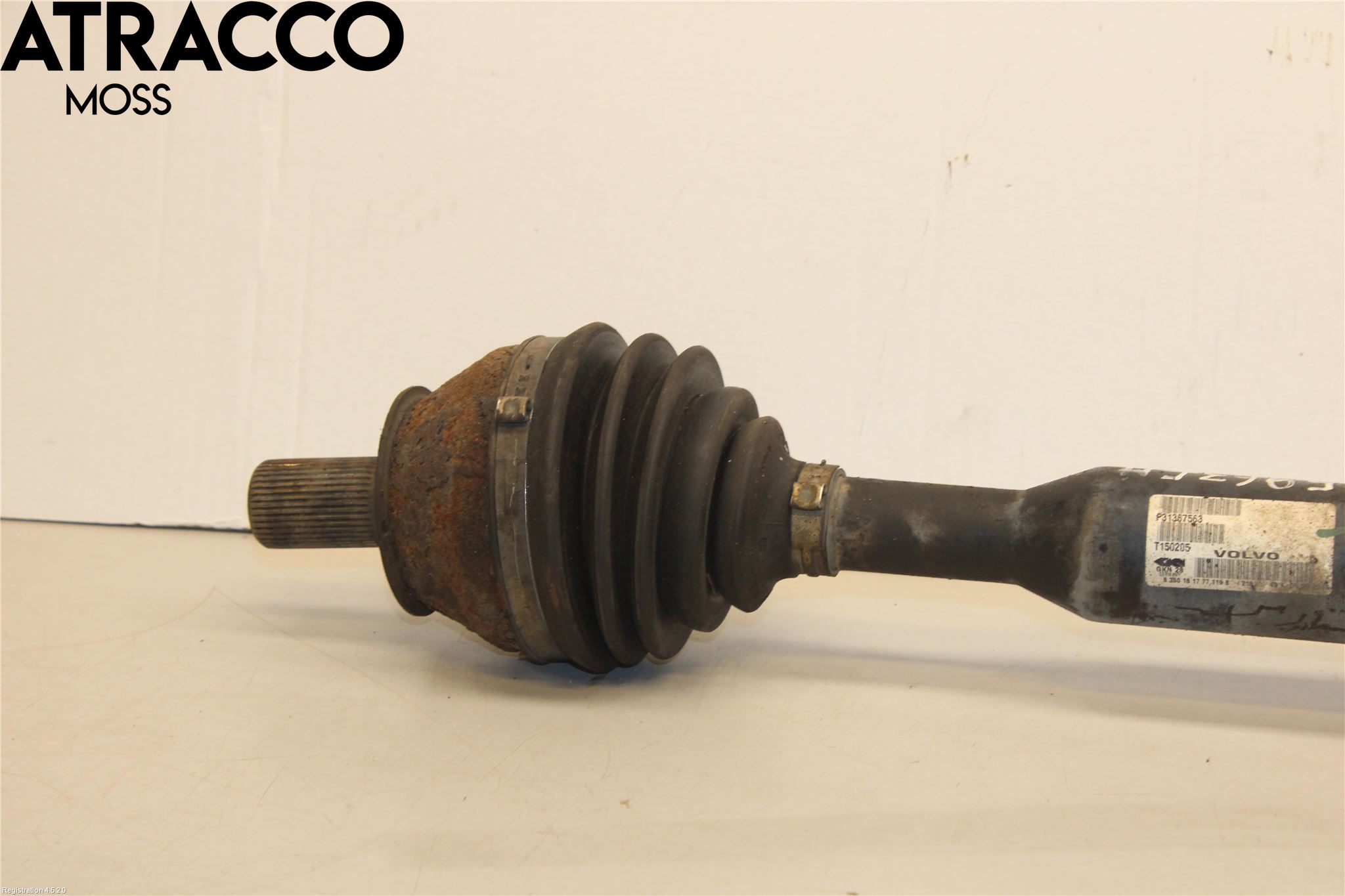 Volvo XC60 09-13 Drivaksel Foran Kompl Høyre