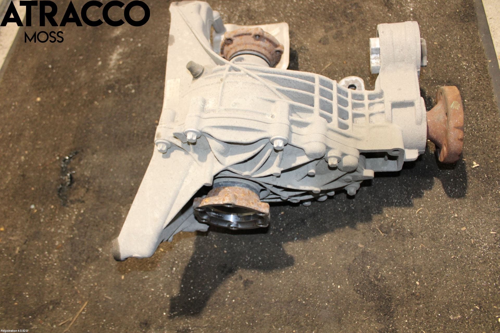 Audi Q7/SQ7 Bakaksel Kardang Bak -Diff