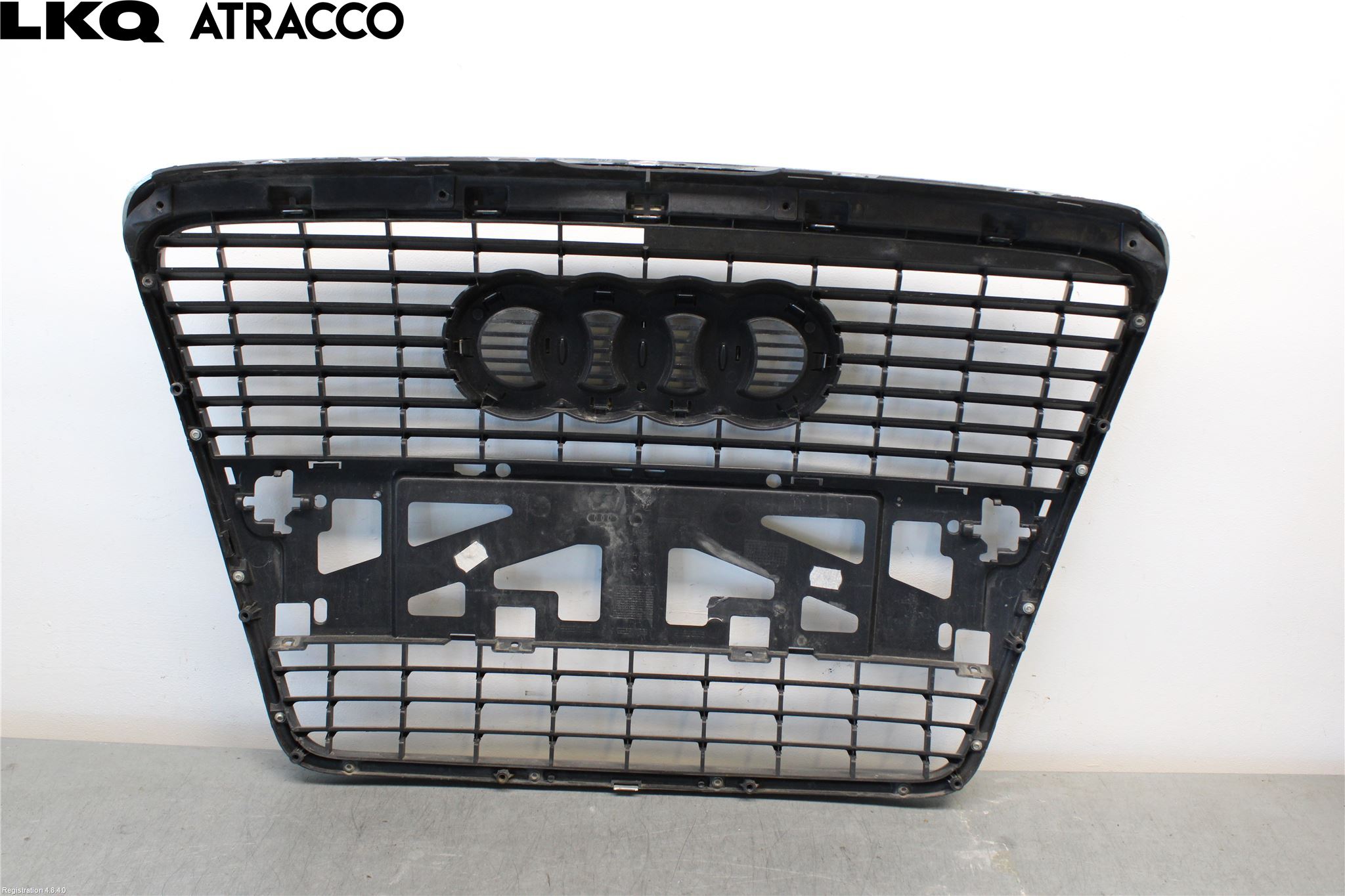 Audi A6/S6     05-11 Grill Komplett