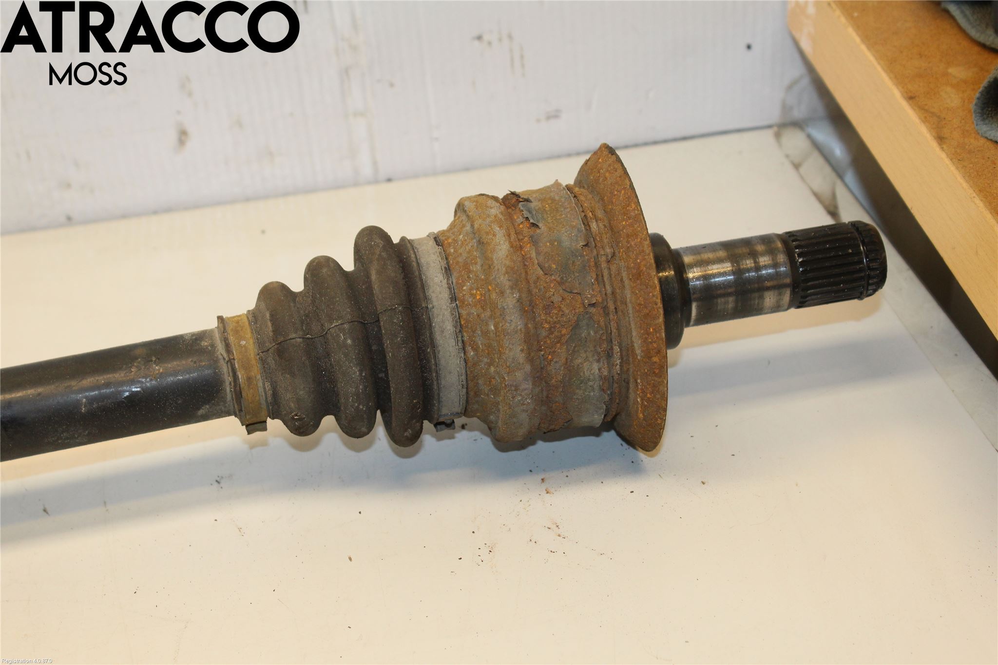 BMW 5 F10/F11/F18 09-17 Drivaksel Bak Kompl Høyre