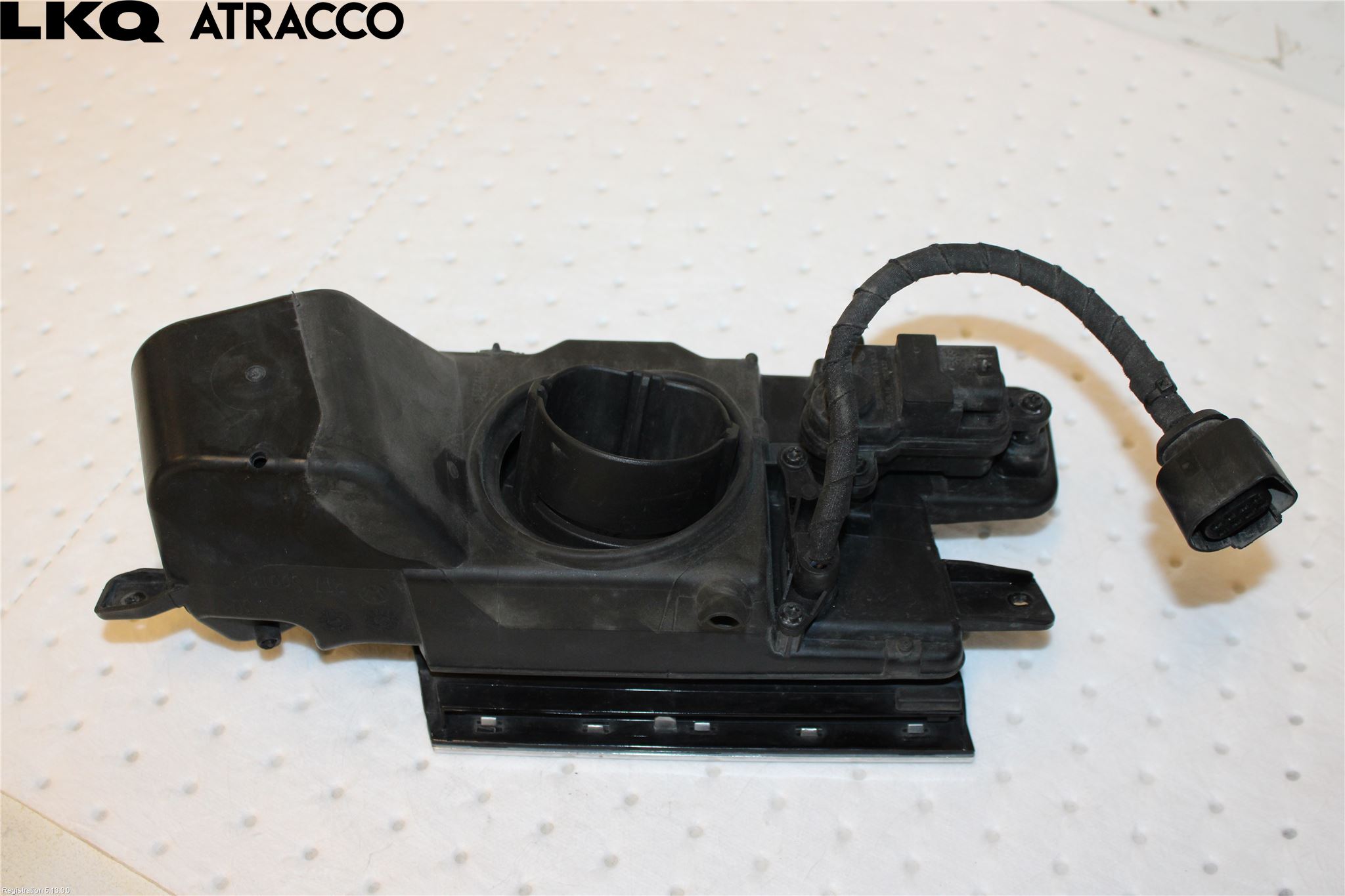 Volkswagen VW PASSAT 15-19 Drivstoff Tanklokk