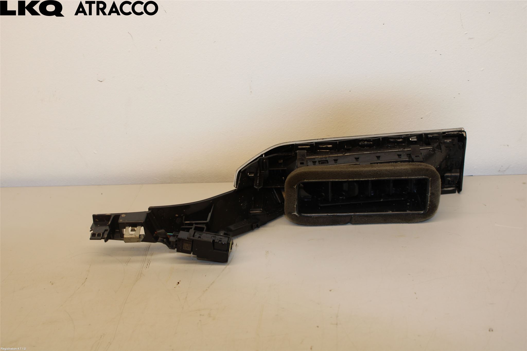 Volkswagen VW ID.4 21- Dashbord Kanal - Dyse