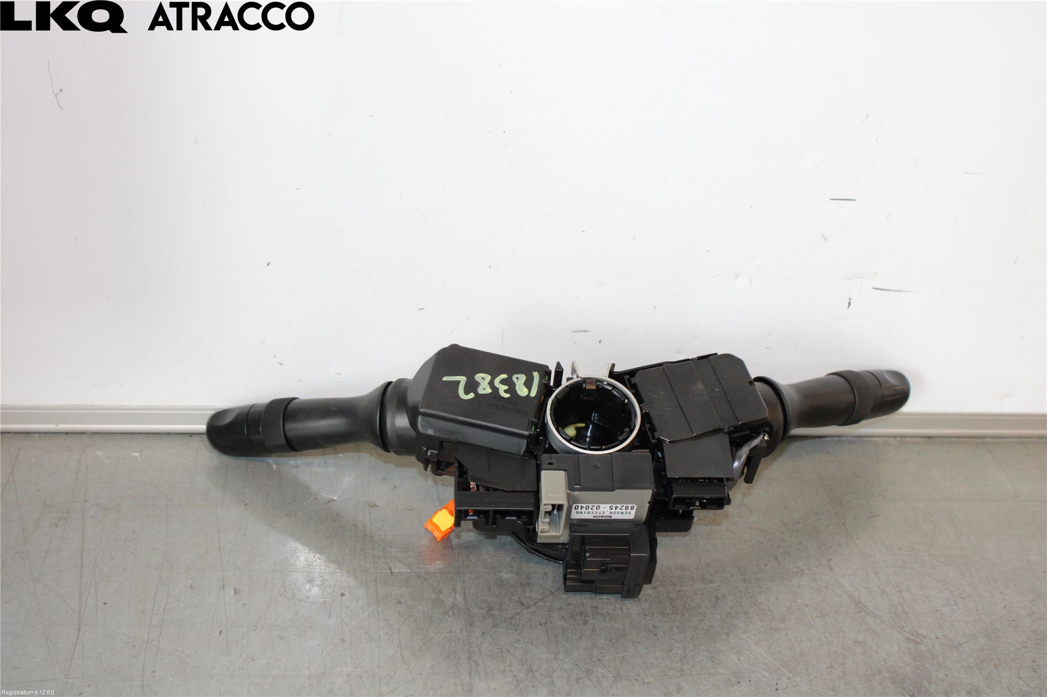 Toyota AURIS 10-12 Bryter Ratt Kombi H Og V