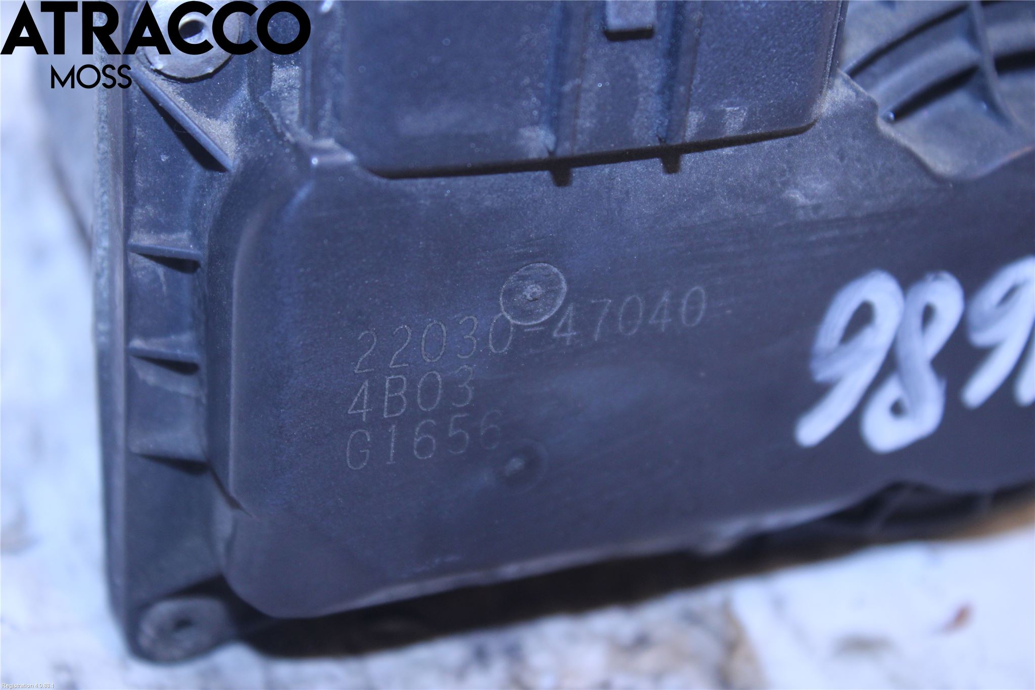 Toyota YARIS XP130 12-14 Inns Spjeldhus