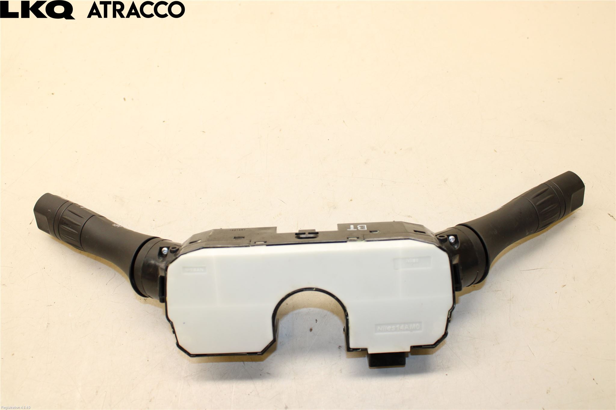 Nissan LEAF 18- Bryter Ratt Kombi H Og V