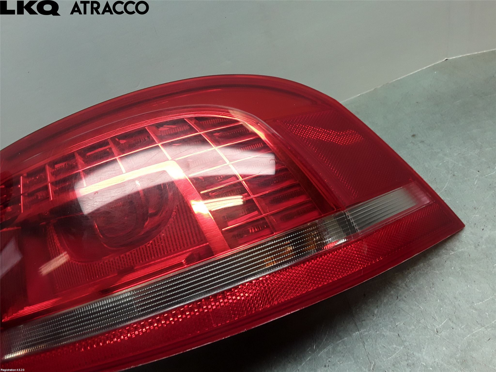 Volkswagen VW PASSAT 11-14 Baklykt Høyre