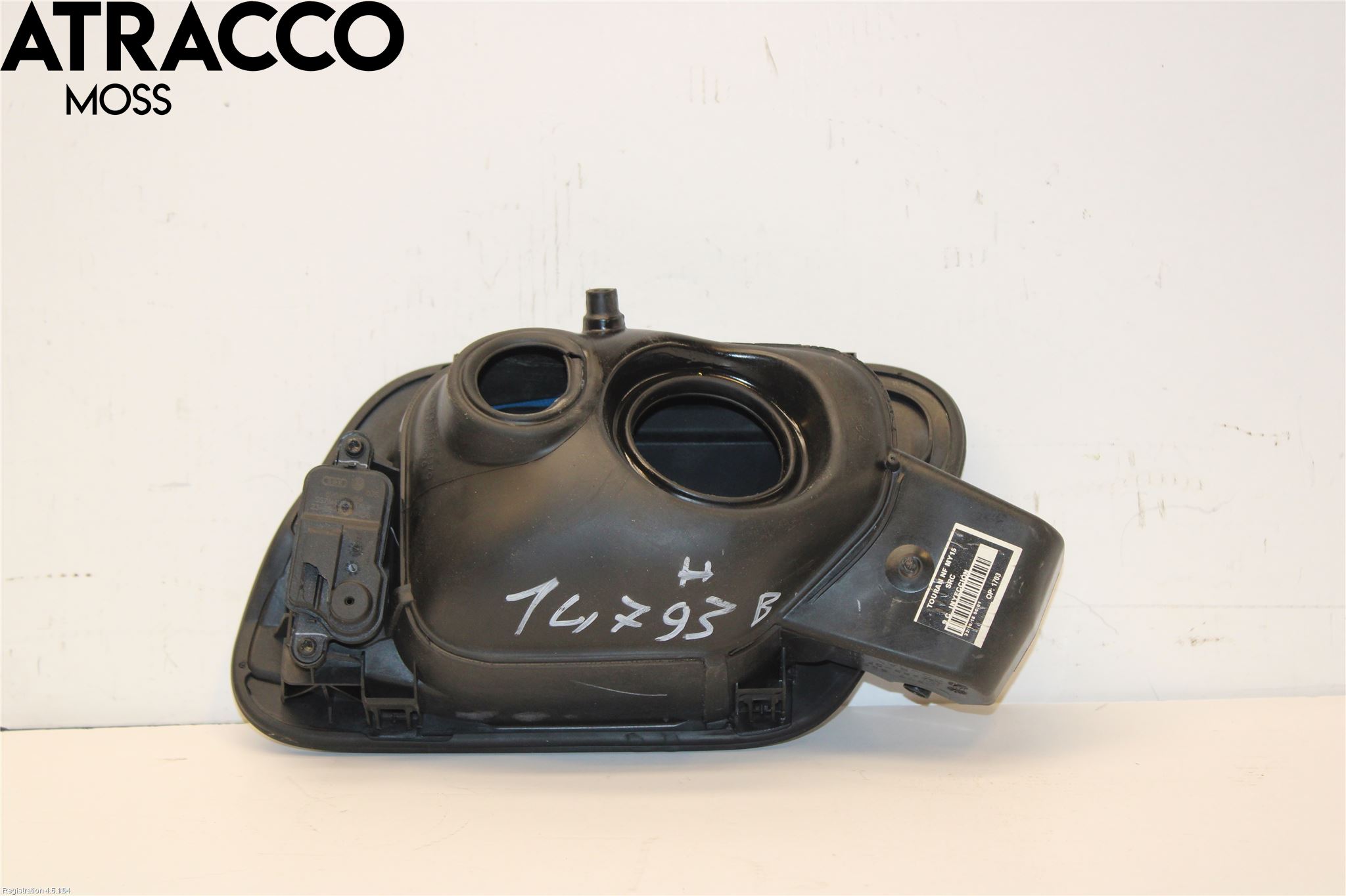 Volkswagen VW TOURAN 16- Drivstoff Tankluke