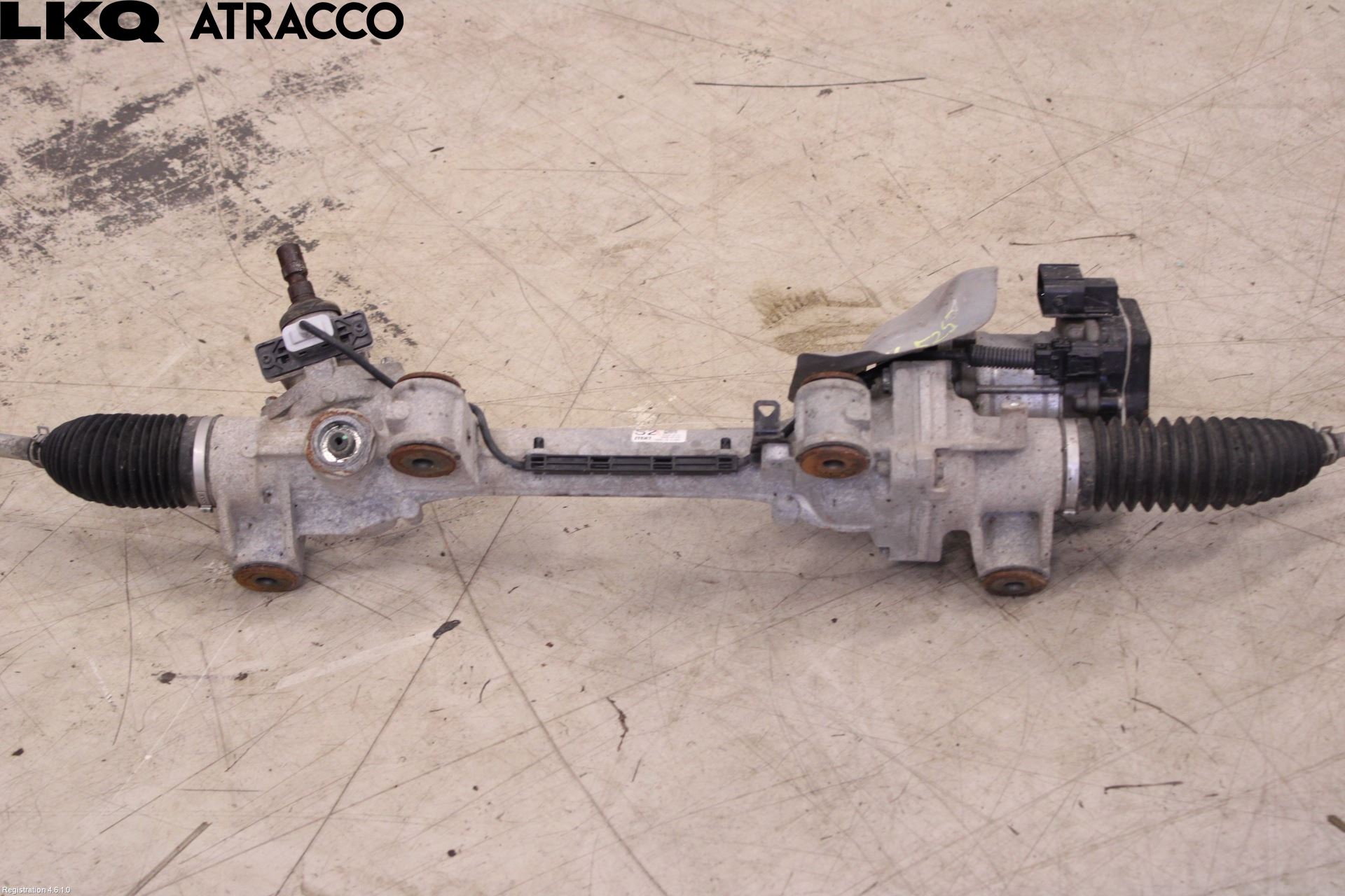 Toyota RAV4 19- Snekke - Tannstang