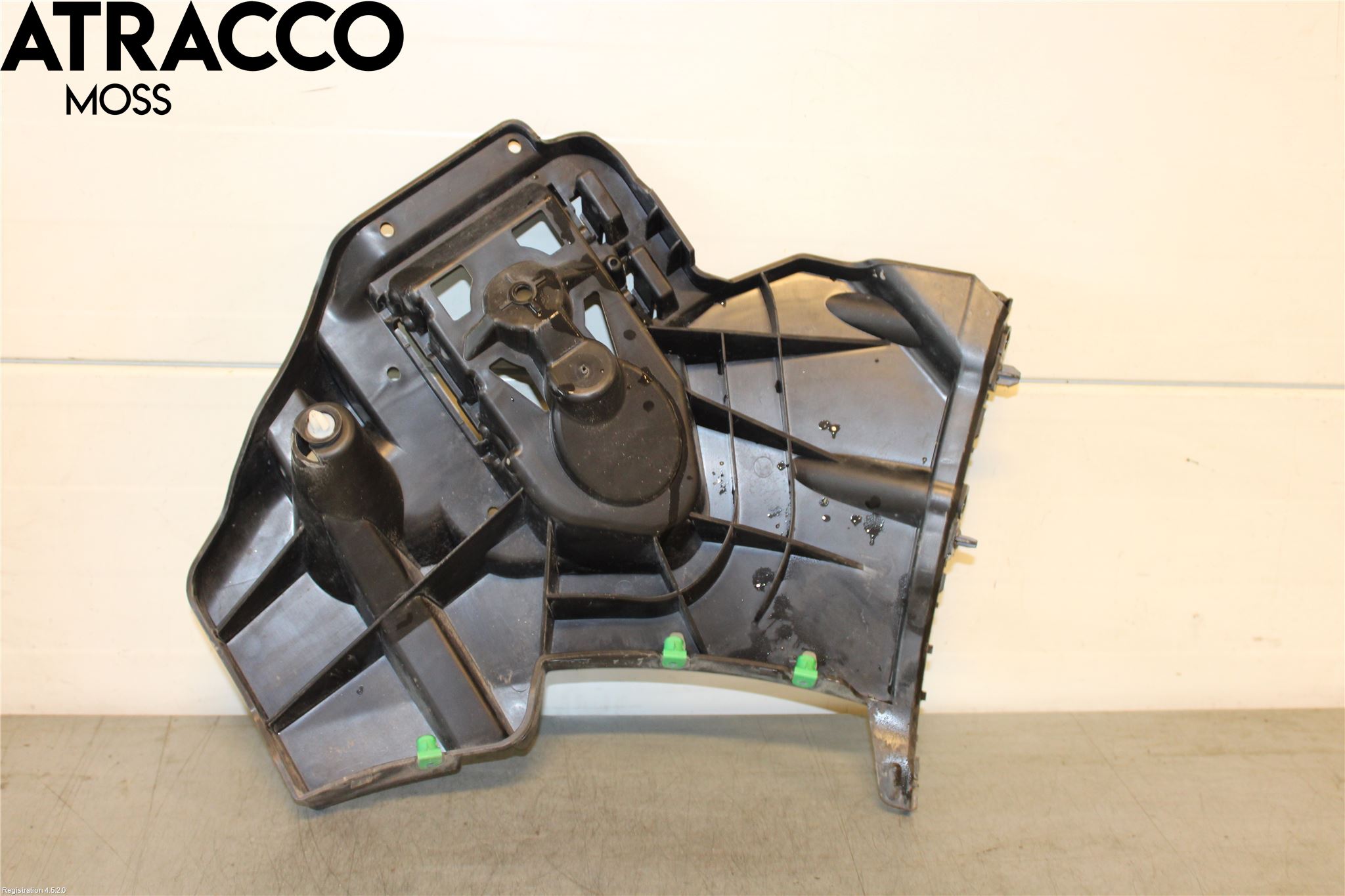 Volvo V40 12-19 Støtfanger Bak Feste