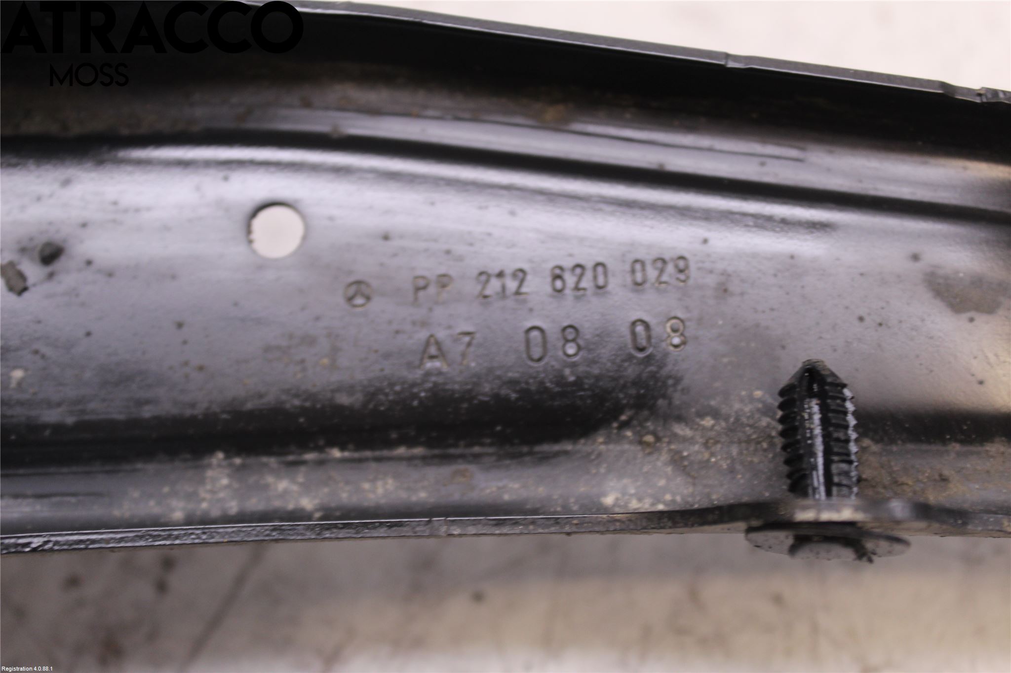 Mercedes-Benz MB E-KLASS (W212) 09-16 Frontlykt Ramme V Lyktering