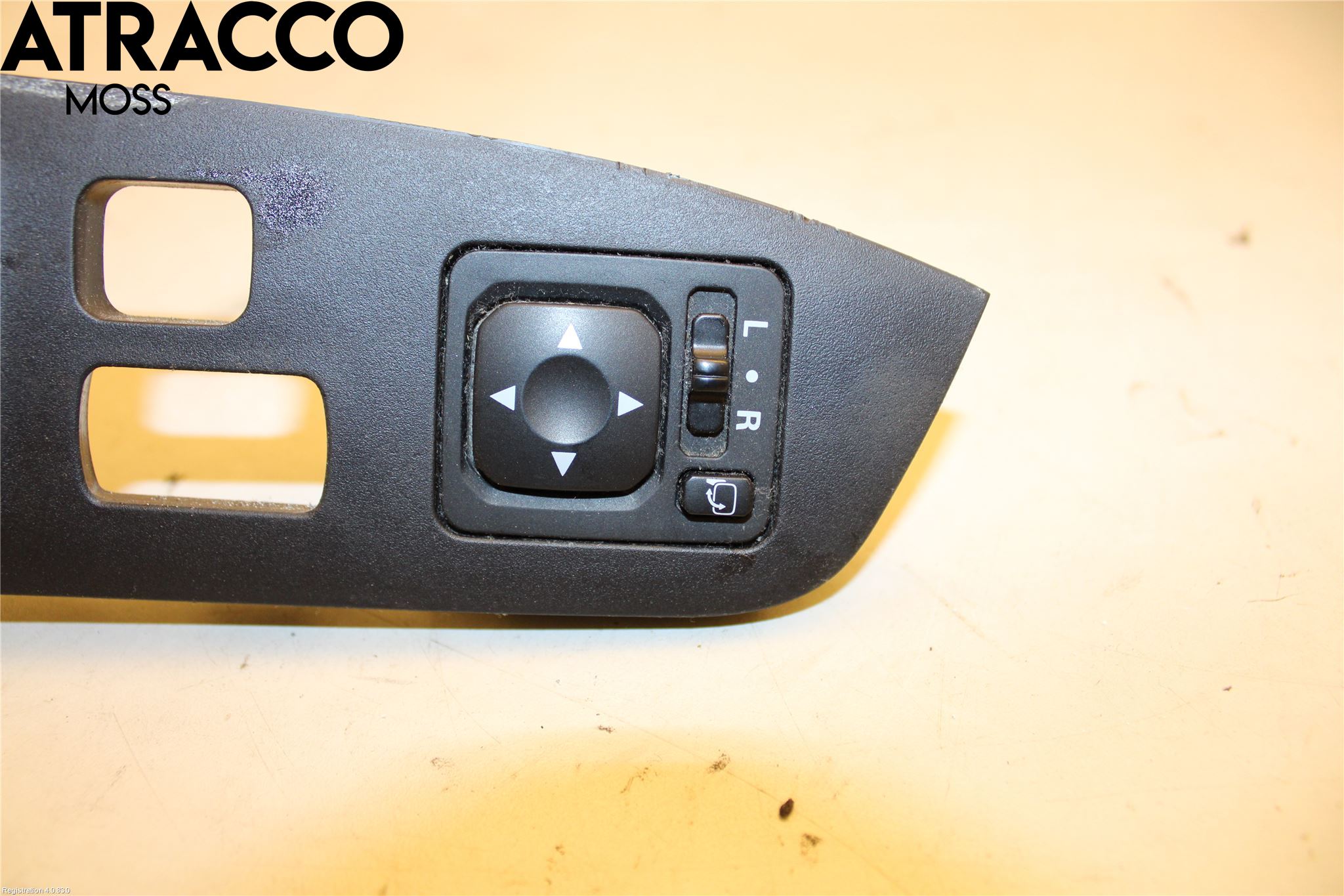 Mitsubishi OUTLANDER 07-12 Bryter Speil