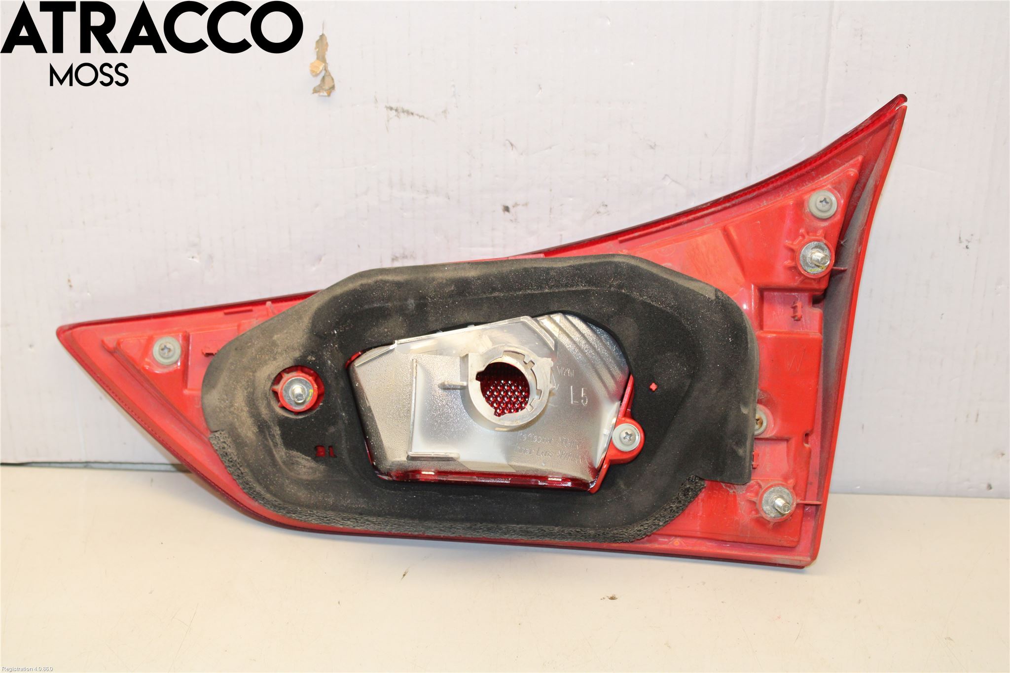 Toyota AURIS 13-19 Baklykt Venstre  På Luke(Indre