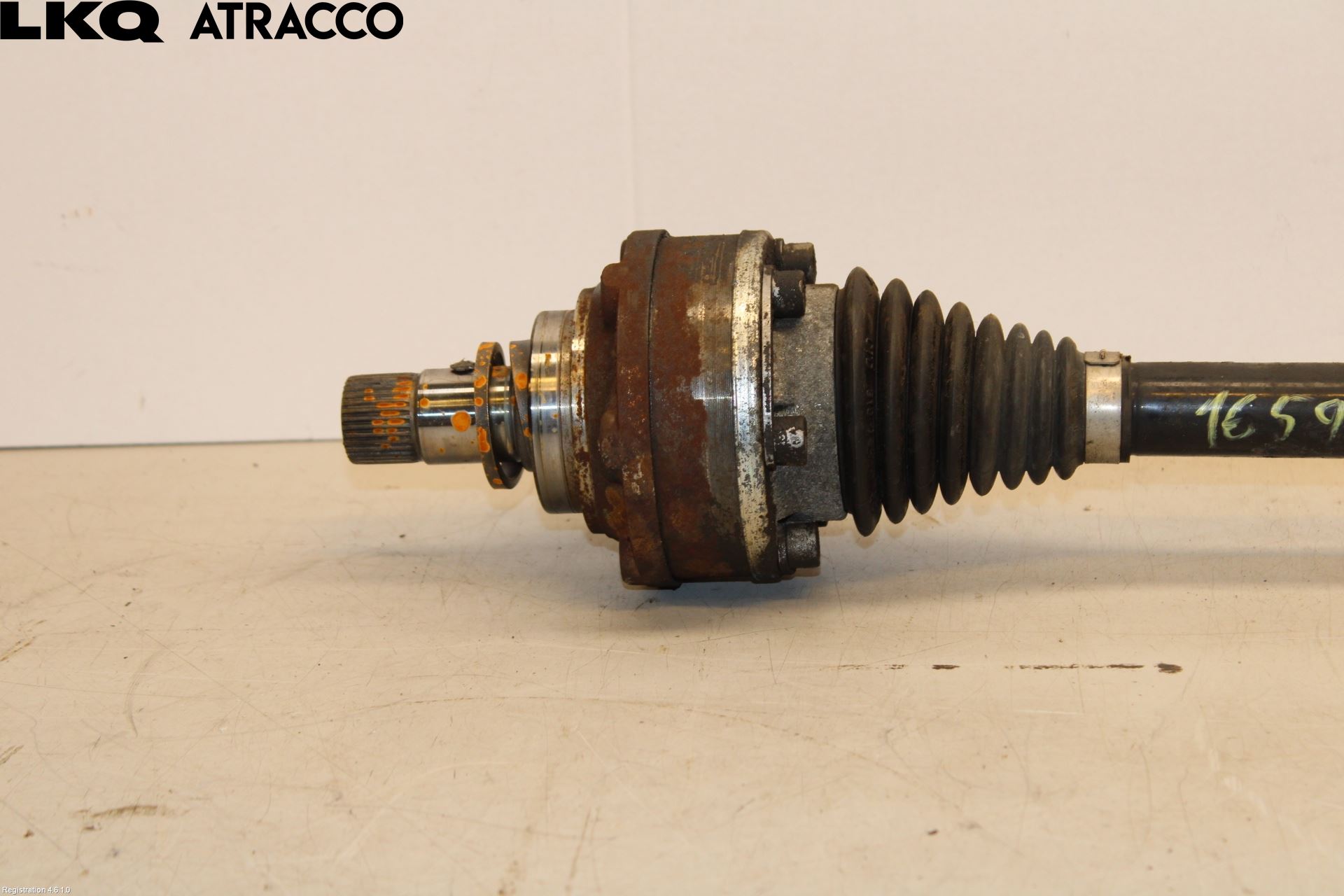 Volkswagen VW POLO 10-17 Drivaksel Foran Kompl Venstre