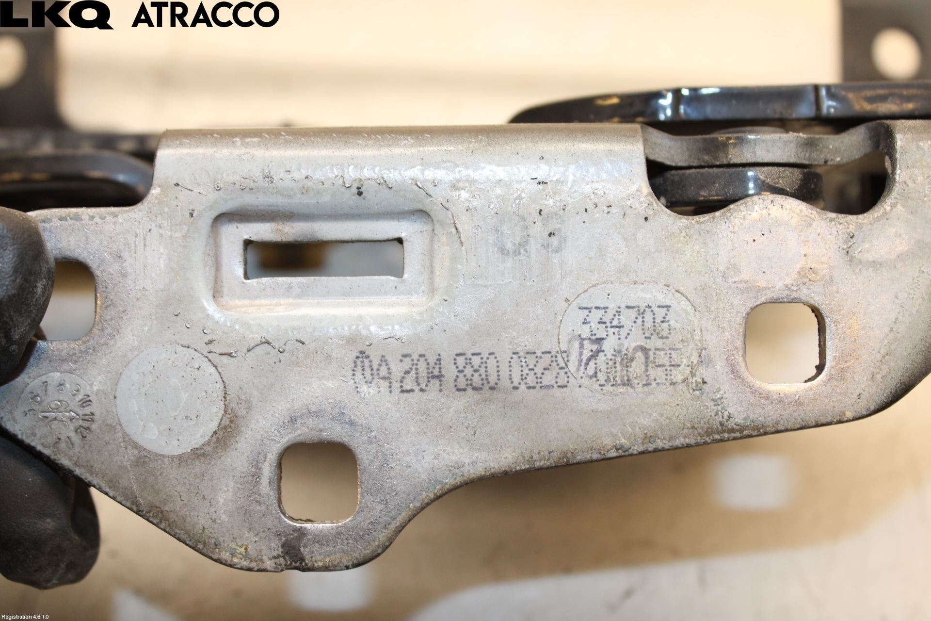 Mercedes-Benz MB C-KLASS (W204) 07-15 Panser Hengsel - Hengsler