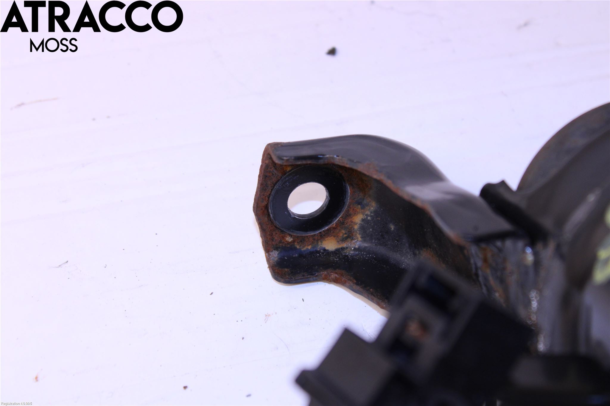 Toyota AURIS 13-19 Motor Feste Stål-Alu