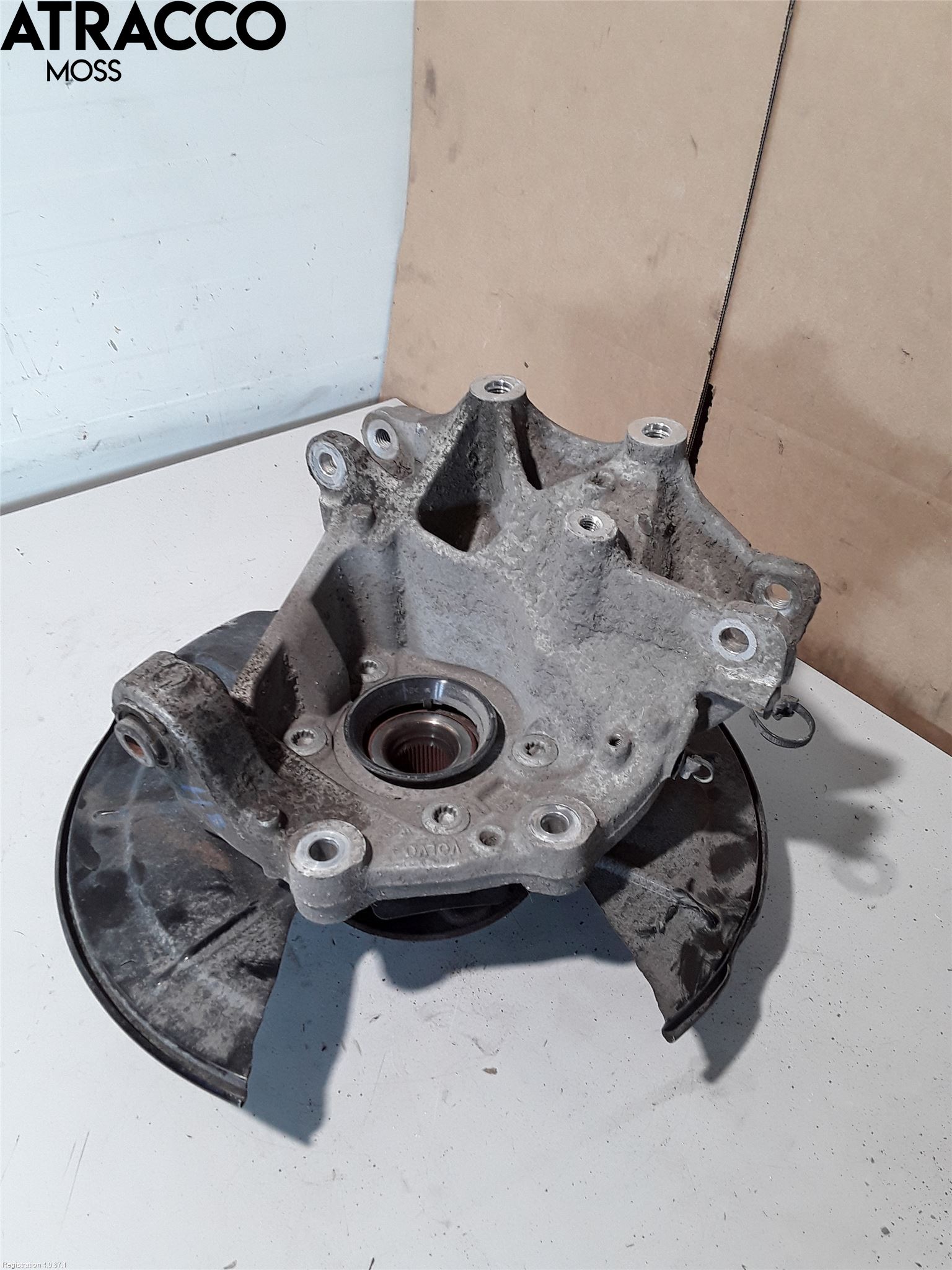 Volvo XC40/RECHARGE 18- Spindel Hb