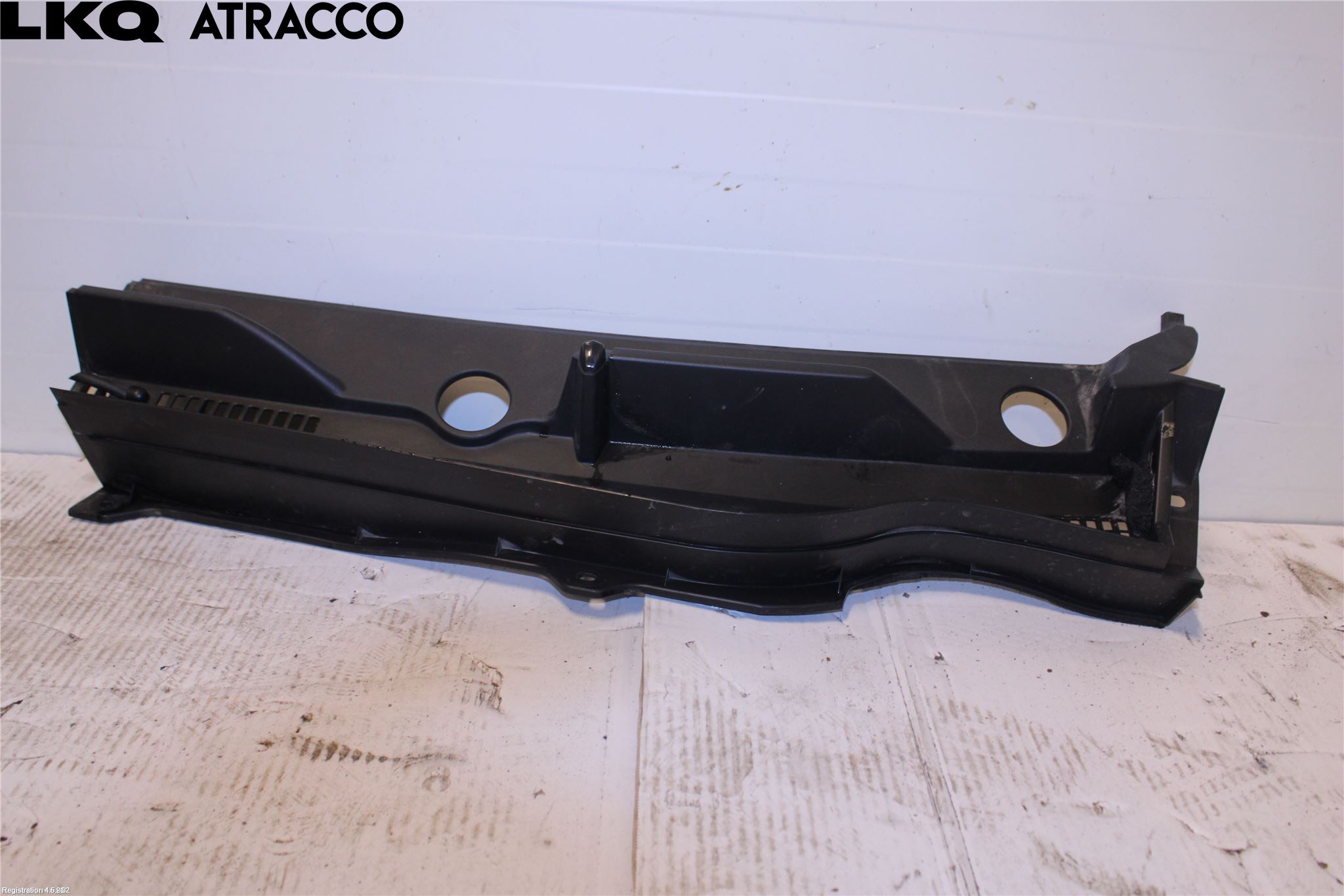 Suzuki ACROSS 21- Visker Deksel-Grill-Under Frr