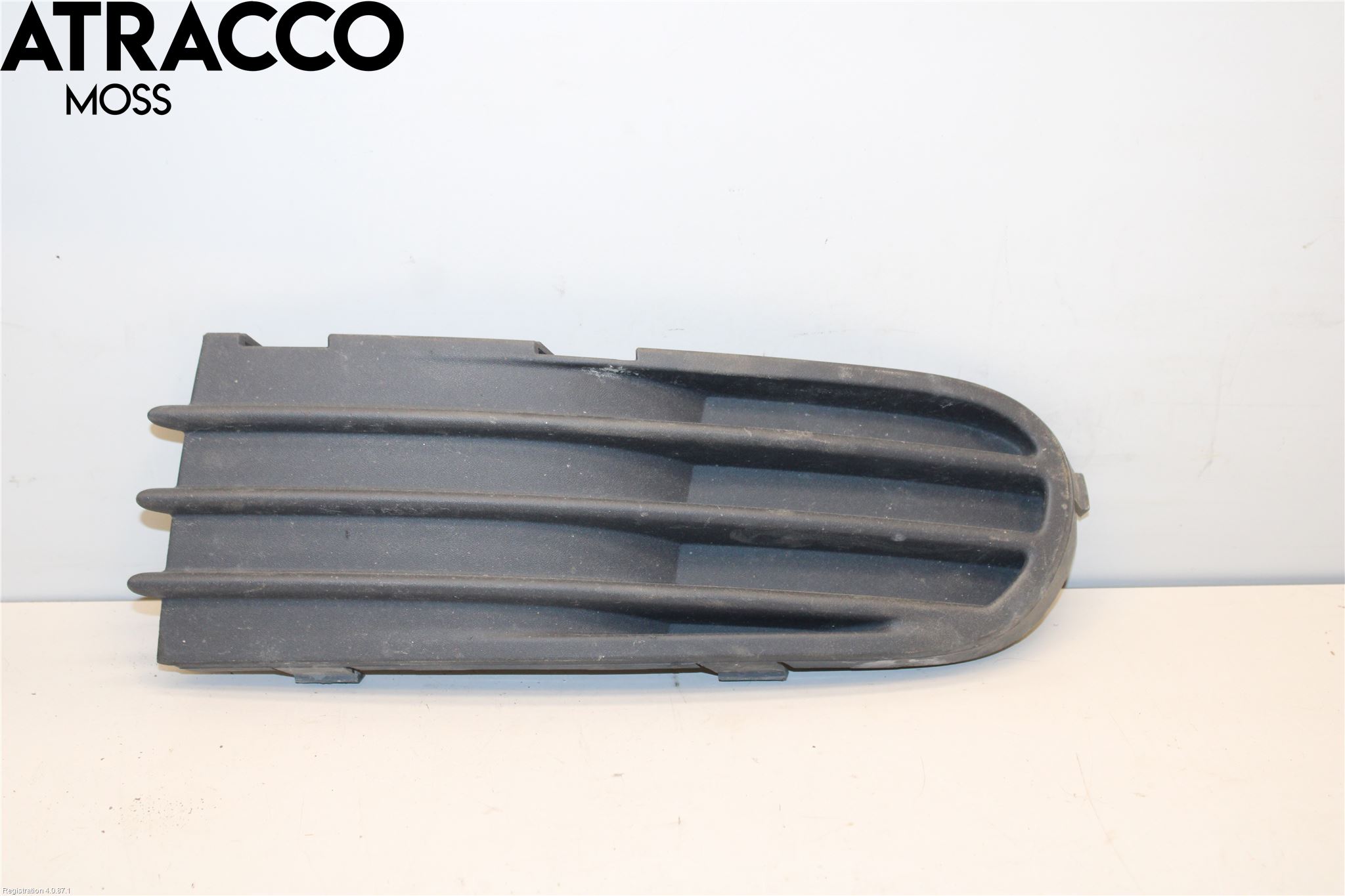 Volvo V50 04-07 Grilldel Venstre