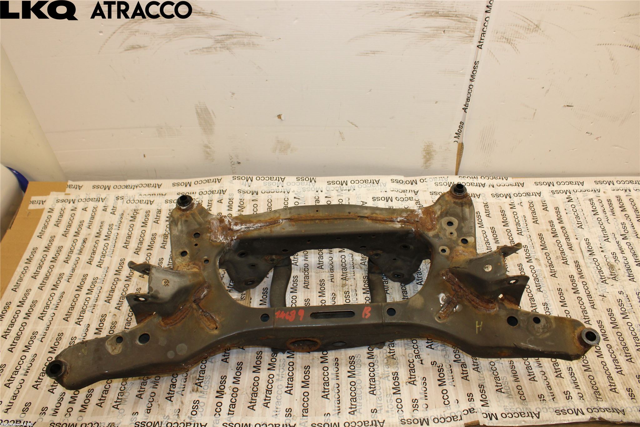 Nissan X-TRAIL 14-21 Travers Feste