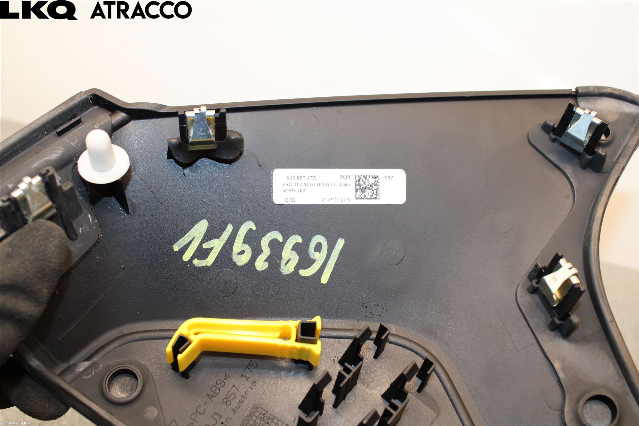 Porsche TAYCAN 20- Innr Dekor Instrbord