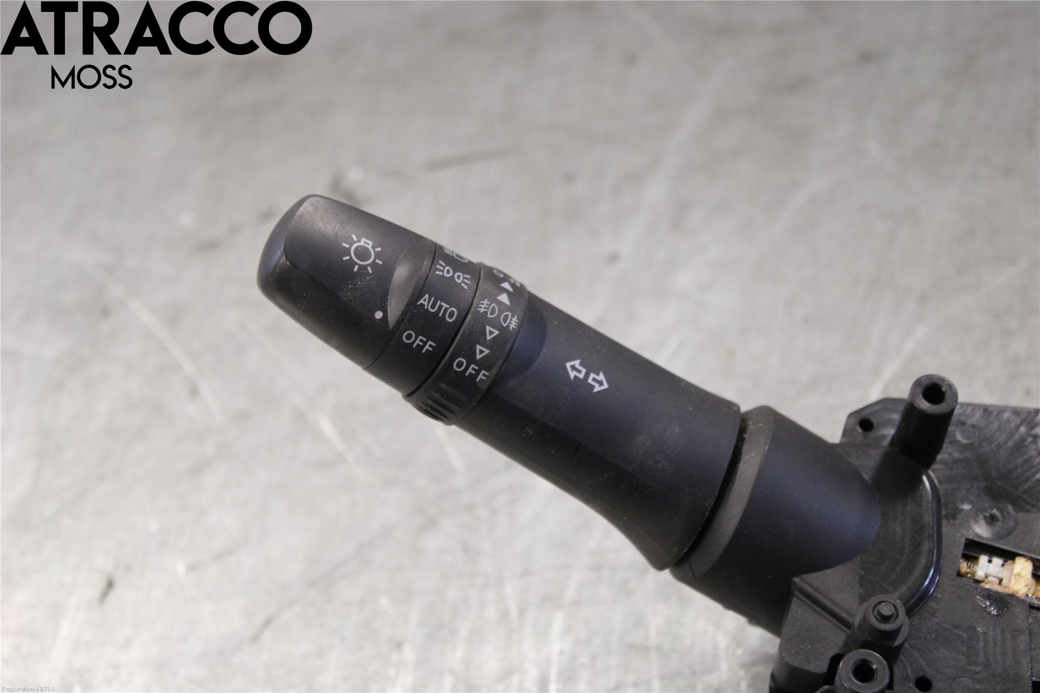 Mitsubishi SPACE STAR 13- Bryter Ratt Kombi H Og V